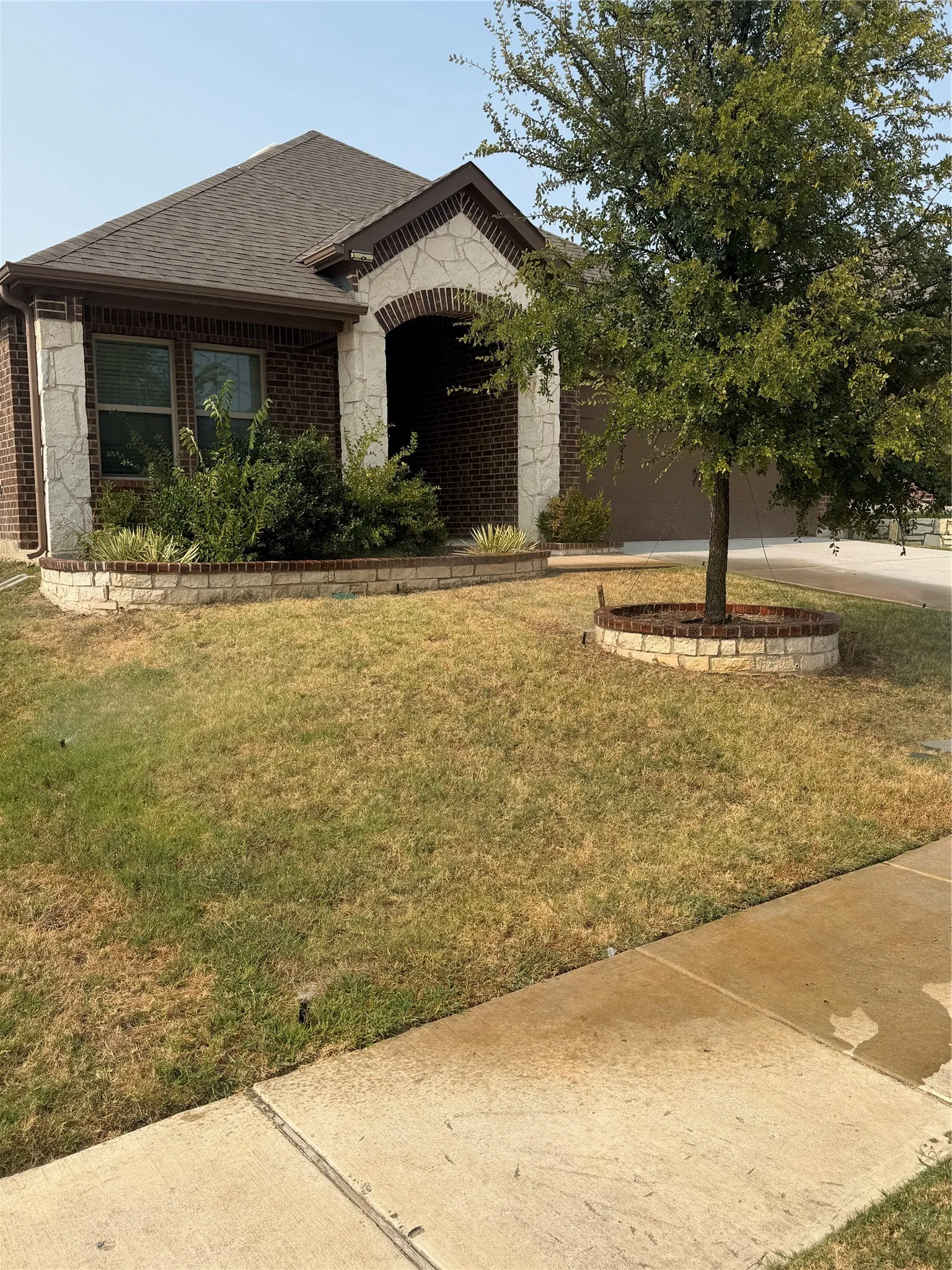 Single Family Residence For Sale