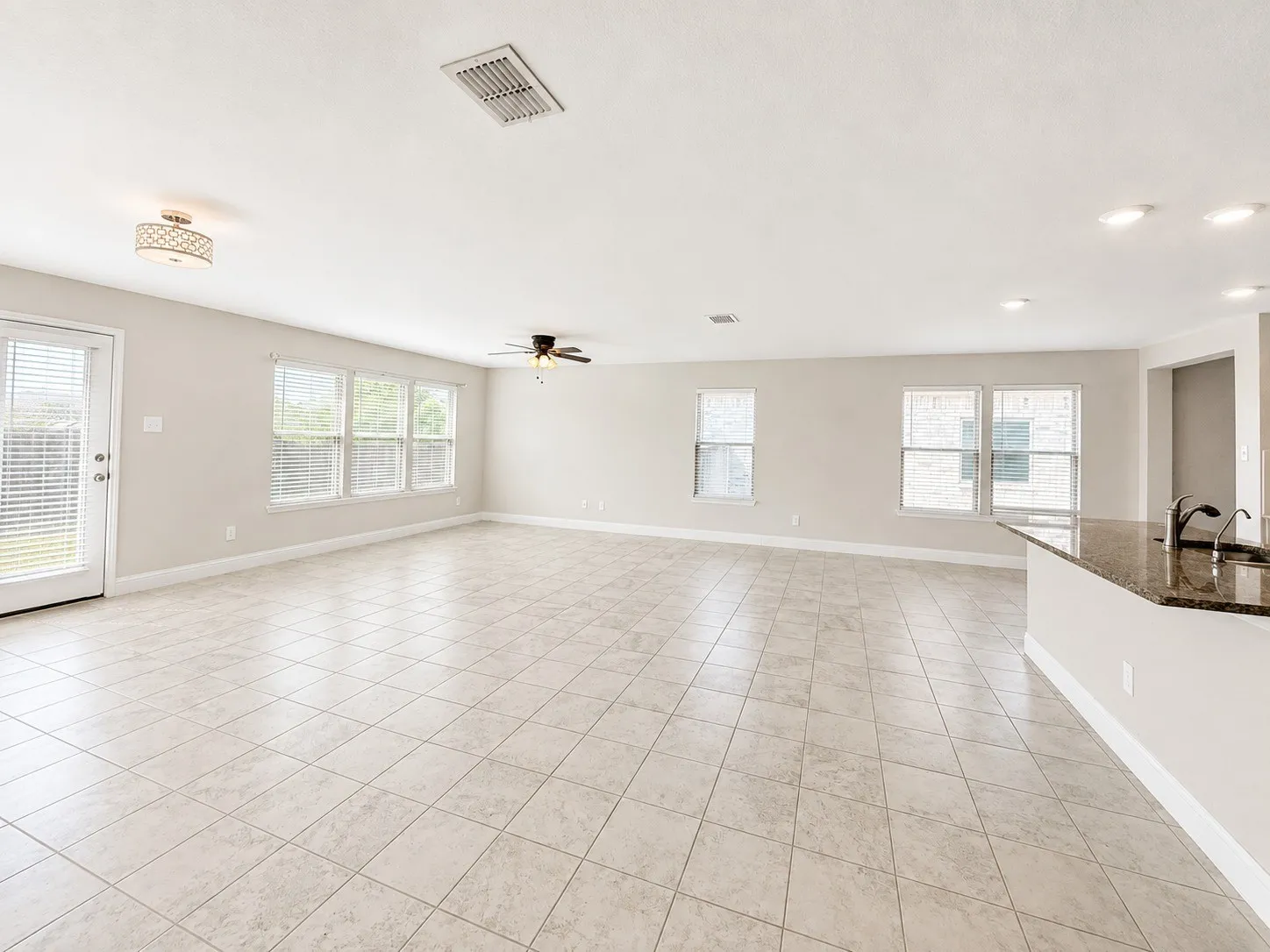 Single Family Residence For Rent in Denton County , 2605 Wesley Avenue, Aubrey, Texas 76227, 4 Bedroom, 2 Bathroom, 2 Garage spaces, 2,118 Sqft, built in 2020, mls#21350928, Real Estate Agent in Aubrey, Homes For Rent in Denton county, Homes For Rent in Aubrey, Realtor in Aubrey Texas, Real Estate Brokerage Independent Realty Texas, Luminita Cordes Realtor