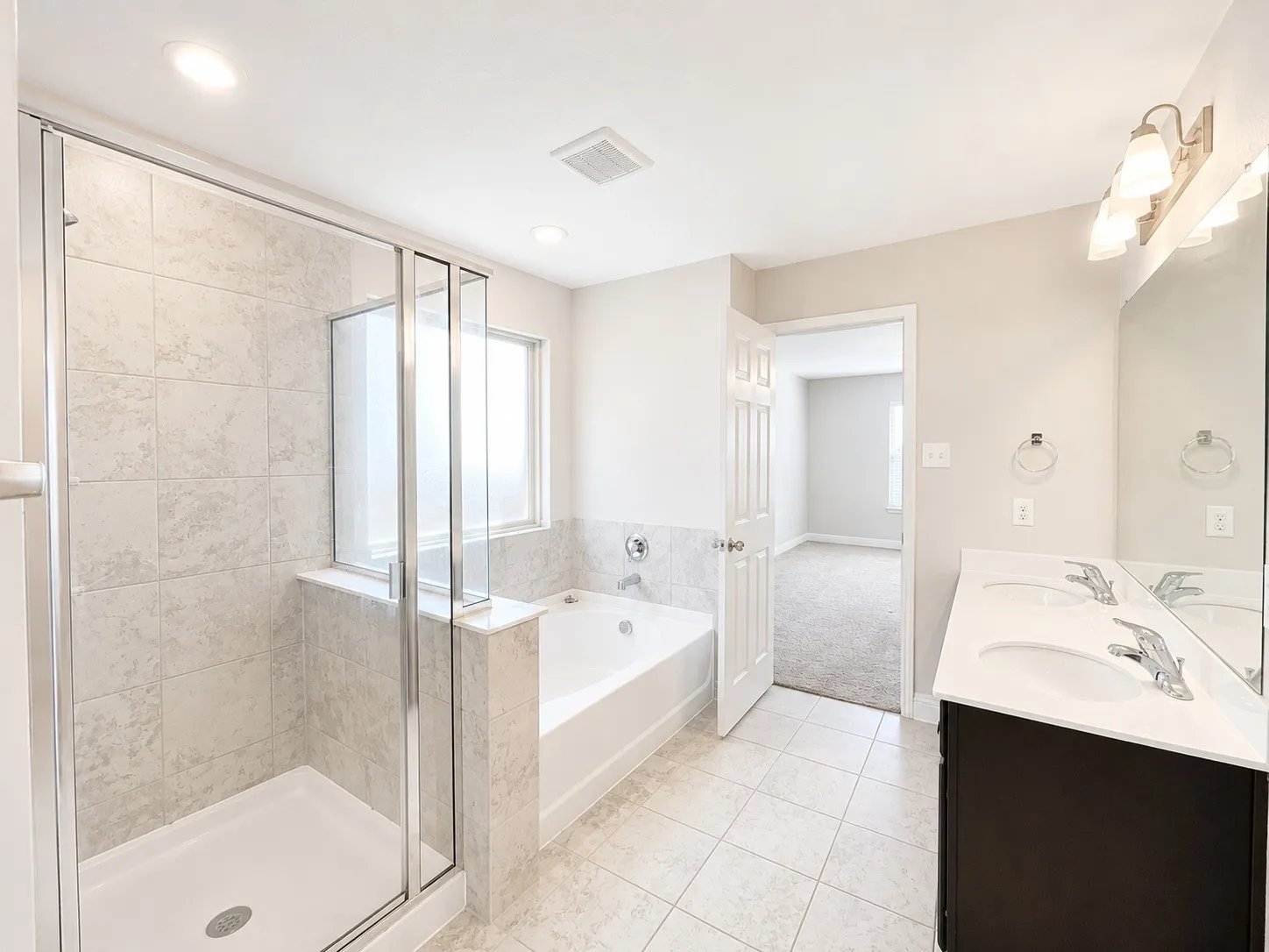 Single Family Residence For Rent in Denton County , 2605 Wesley Avenue, Aubrey, Texas 76227, 4 Bedroom, 2 Bathroom, 2 Garage spaces, 2,118 Sqft, built in 2020, mls#21350928, Real Estate Agent in Aubrey, Homes For Rent in Denton county, Homes For Rent in Aubrey, Realtor in Aubrey Texas, Real Estate Brokerage Independent Realty Texas, Luminita Cordes Realtor