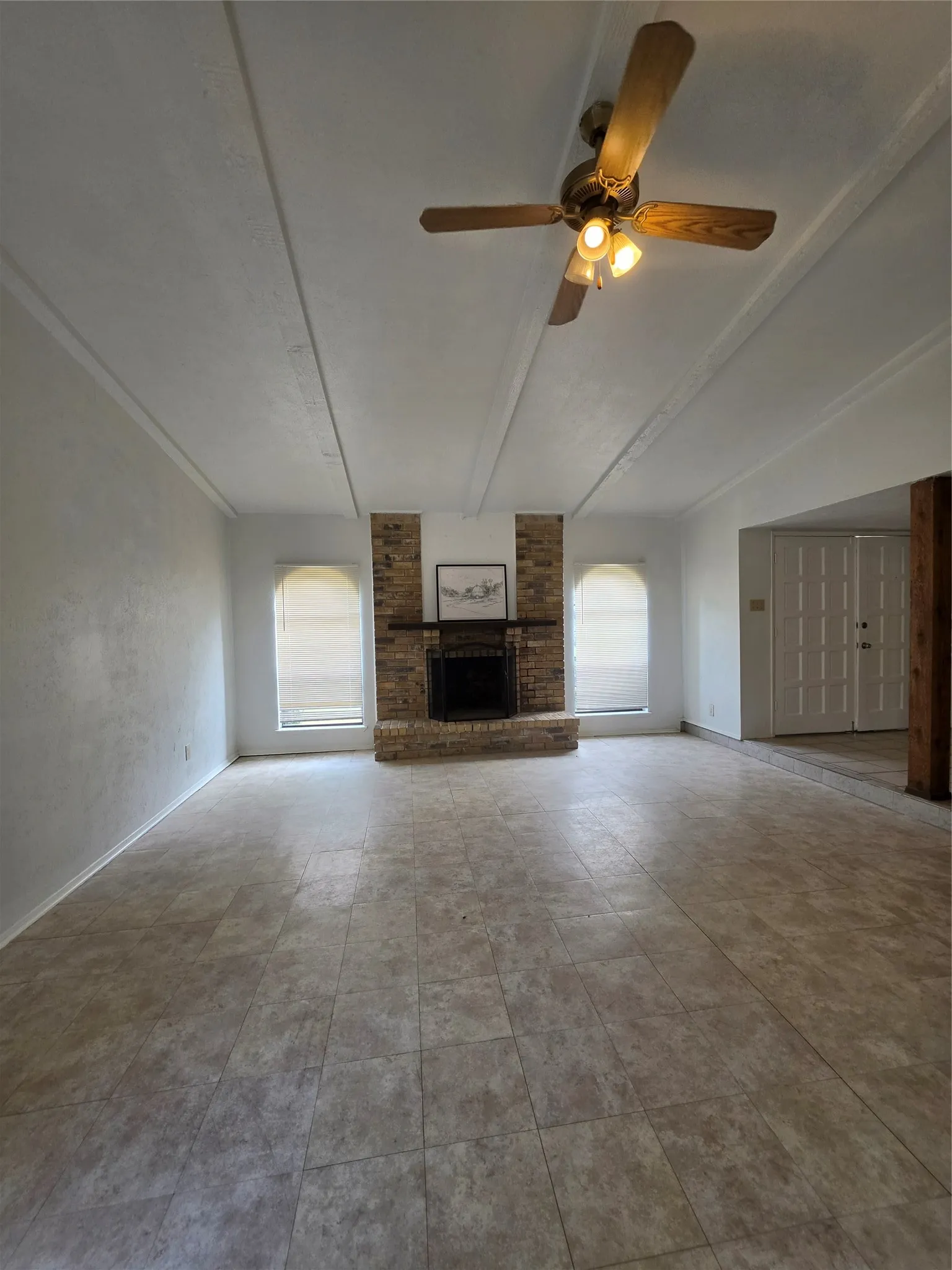 Single Family Residence For Rent in Collin County , 1603 California Trail, Plano, Texas 75023, 3 Bedroom, 2 Bathroom, 2 Garage spaces, 1,910 Sqft, built in 1977, mls#21350920, Real Estate Agent in Plano, Homes For Rent in Collin county, Homes For Rent in Plano, Realtor in Plano Texas, Real Estate Brokerage Independent Realty Texas, Luminita Cordes Realtor