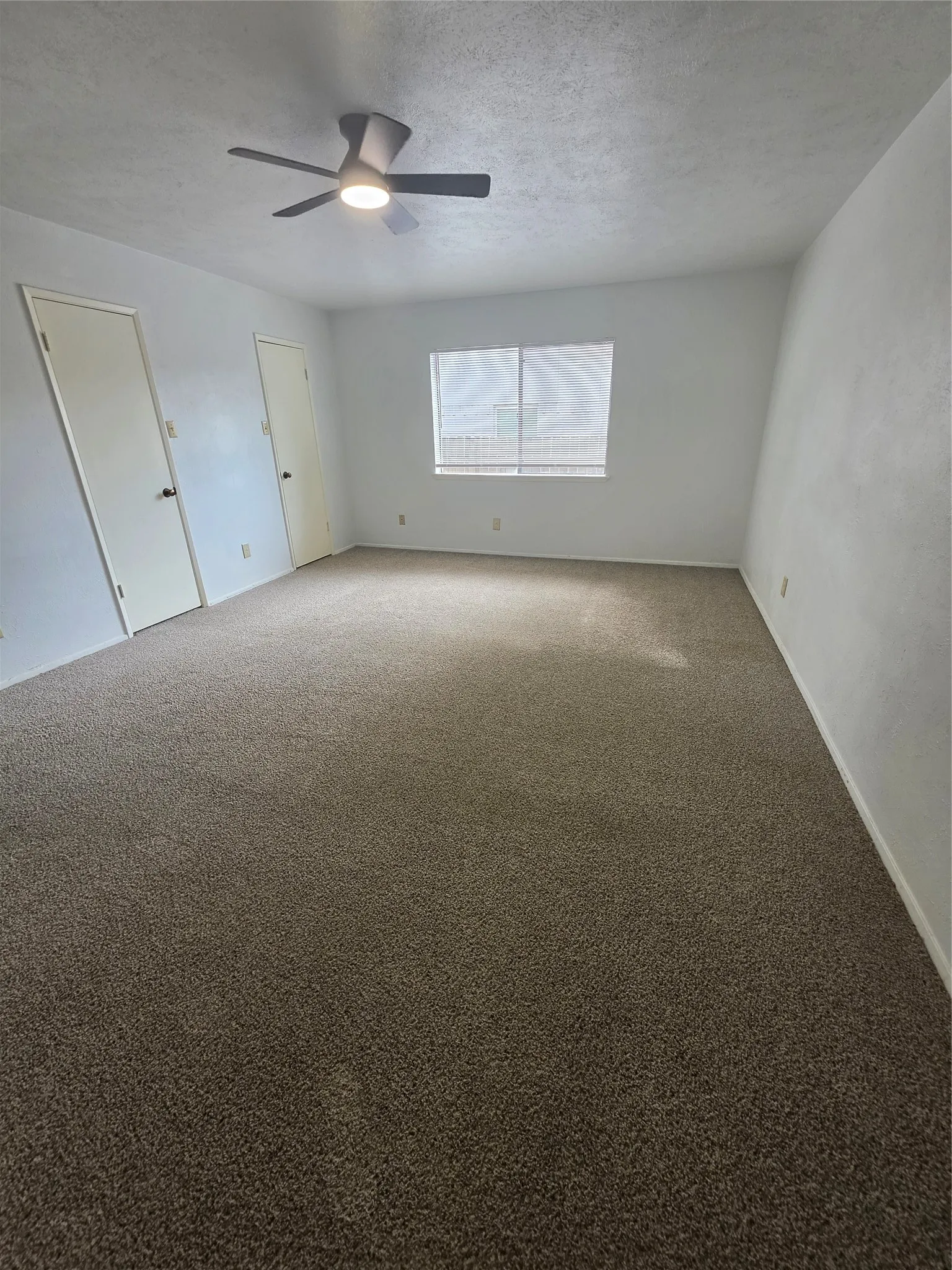 Single Family Residence For Rent in Collin County , 1603 California Trail, Plano, Texas 75023, 3 Bedroom, 2 Bathroom, 2 Garage spaces, 1,910 Sqft, built in 1977, mls#21350920, Real Estate Agent in Plano, Homes For Rent in Collin county, Homes For Rent in Plano, Realtor in Plano Texas, Real Estate Brokerage Independent Realty Texas, Luminita Cordes Realtor