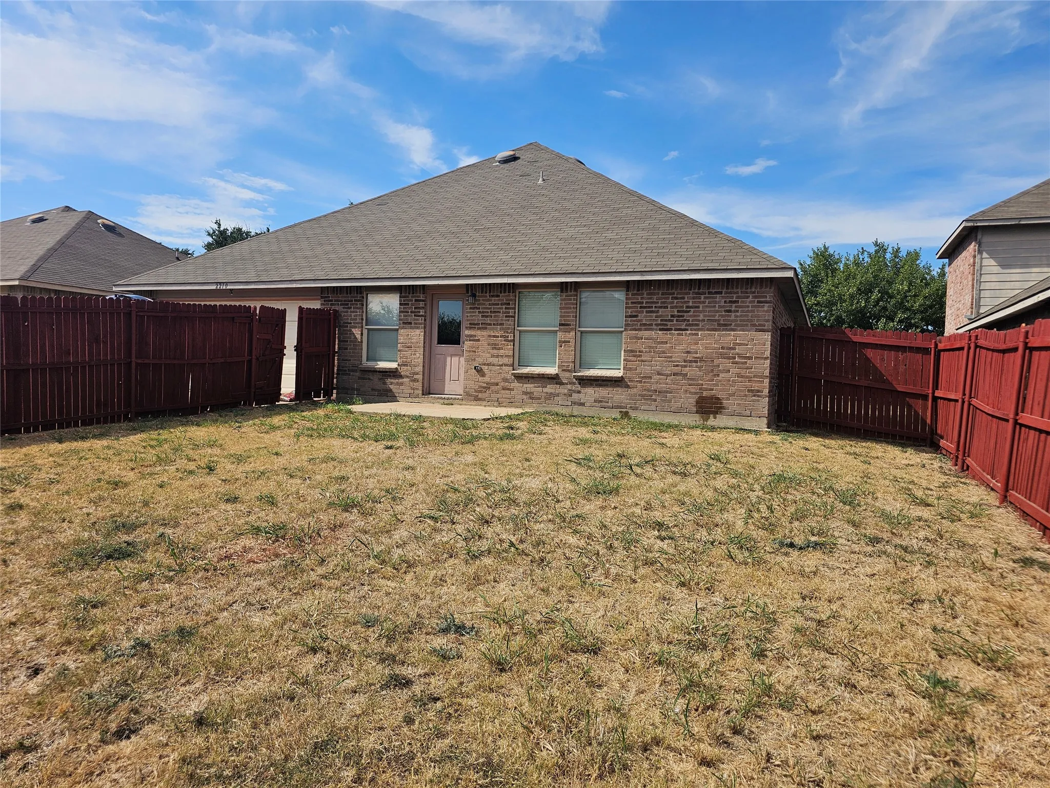 Single Family Residence For Sale in Dallas County , 2210 Marvin Drive, Lancaster, Texas 75134, 4 Bedroom, 2 Bathroom, 2 Garage spaces, 1,953 Sqft, built in 2008, mls#21350935, Real Estate Agent in Lancaster, Homes For Sale in Dallas county, Homes For Sale in Lancaster, Realtor in Lancaster Texas, Real Estate Brokerage Independent Realty Texas, Luminita Cordes Realtor