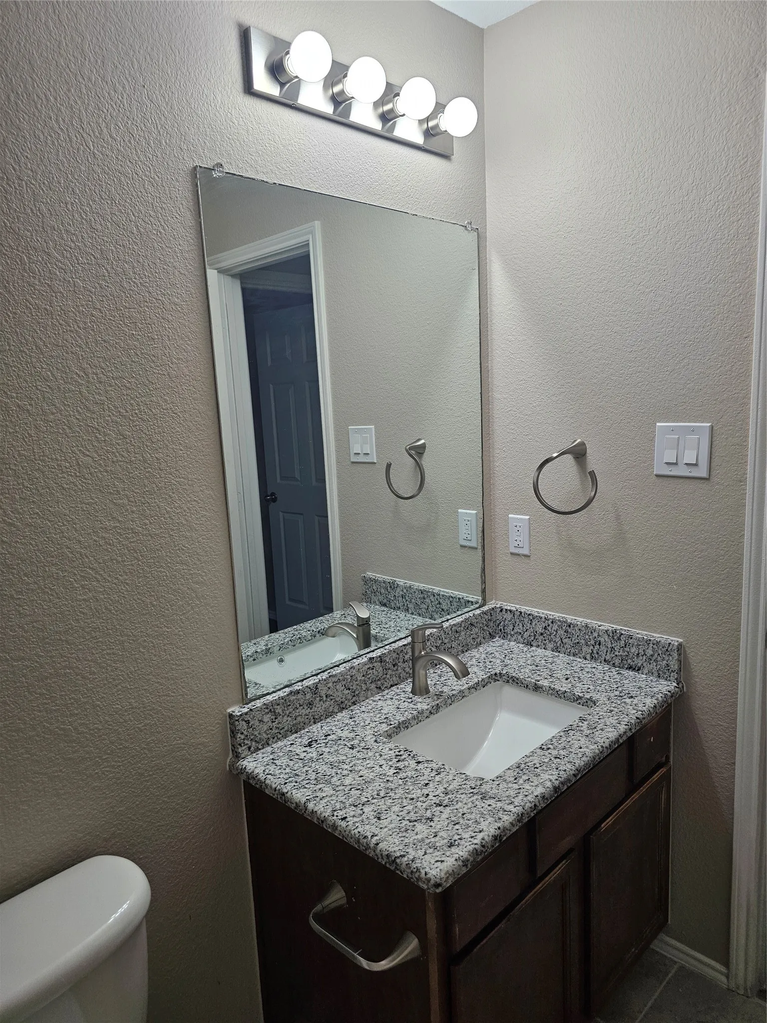 Single Family Residence For Sale in Dallas County , 2210 Marvin Drive, Lancaster, Texas 75134, 4 Bedroom, 2 Bathroom, 2 Garage spaces, 1,953 Sqft, built in 2008, mls#21350935, Real Estate Agent in Lancaster, Homes For Sale in Dallas county, Homes For Sale in Lancaster, Realtor in Lancaster Texas, Real Estate Brokerage Independent Realty Texas, Luminita Cordes Realtor