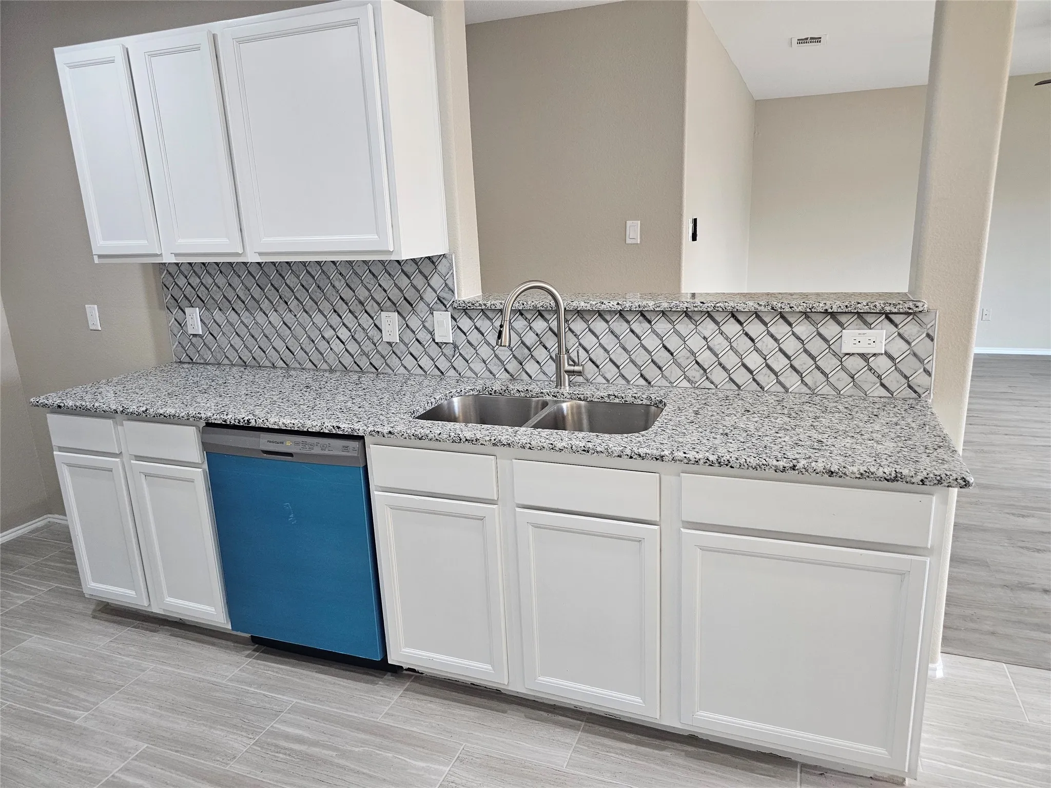 Single Family Residence For Sale in Dallas County , 2210 Marvin Drive, Lancaster, Texas 75134, 4 Bedroom, 2 Bathroom, 2 Garage spaces, 1,953 Sqft, built in 2008, mls#21350935, Real Estate Agent in Lancaster, Homes For Sale in Dallas county, Homes For Sale in Lancaster, Realtor in Lancaster Texas, Real Estate Brokerage Independent Realty Texas, Luminita Cordes Realtor