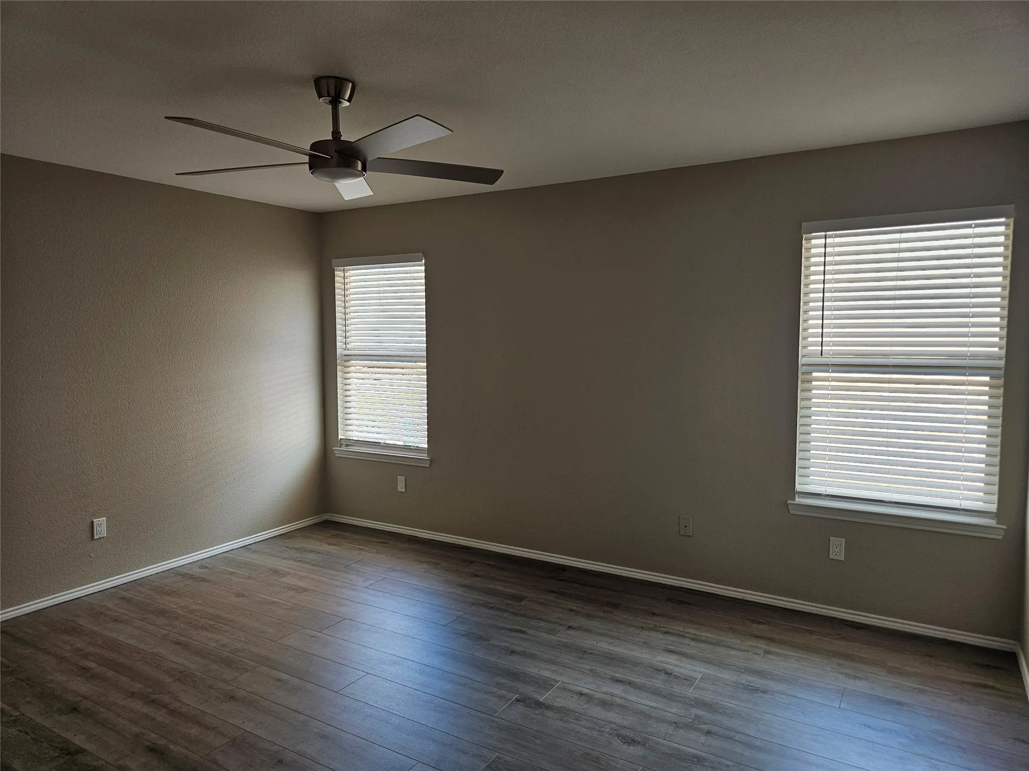 Single Family Residence For Sale in Dallas County , 2210 Marvin Drive, Lancaster, Texas 75134, 4 Bedroom, 2 Bathroom, 2 Garage spaces, 1,953 Sqft, built in 2008, mls#21350935, Real Estate Agent in Lancaster, Homes For Sale in Dallas county, Homes For Sale in Lancaster, Realtor in Lancaster Texas, Real Estate Brokerage Independent Realty Texas, Luminita Cordes Realtor