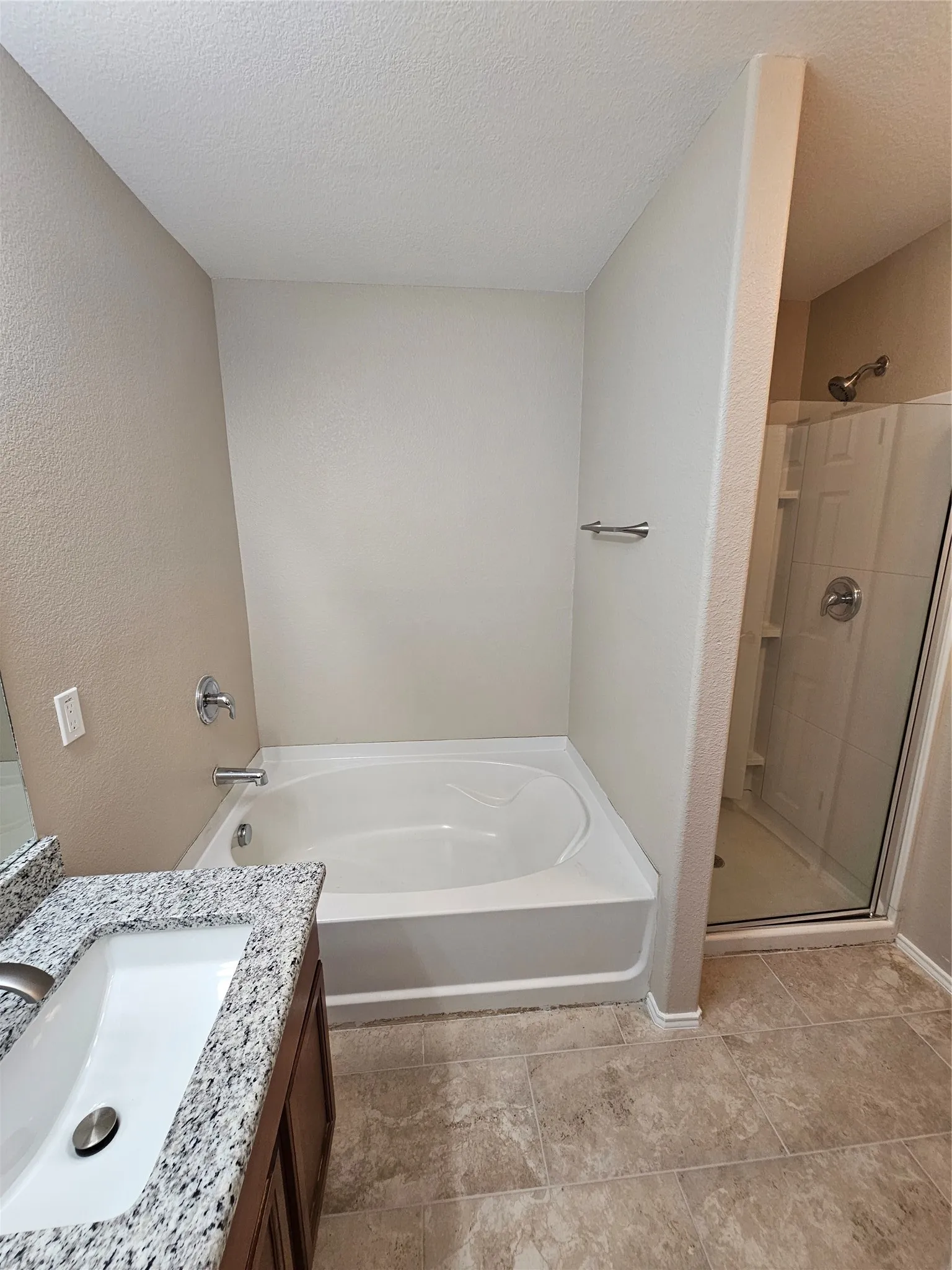 Single Family Residence For Sale in Dallas County , 2210 Marvin Drive, Lancaster, Texas 75134, 4 Bedroom, 2 Bathroom, 2 Garage spaces, 1,953 Sqft, built in 2008, mls#21350935, Real Estate Agent in Lancaster, Homes For Sale in Dallas county, Homes For Sale in Lancaster, Realtor in Lancaster Texas, Real Estate Brokerage Independent Realty Texas, Luminita Cordes Realtor
