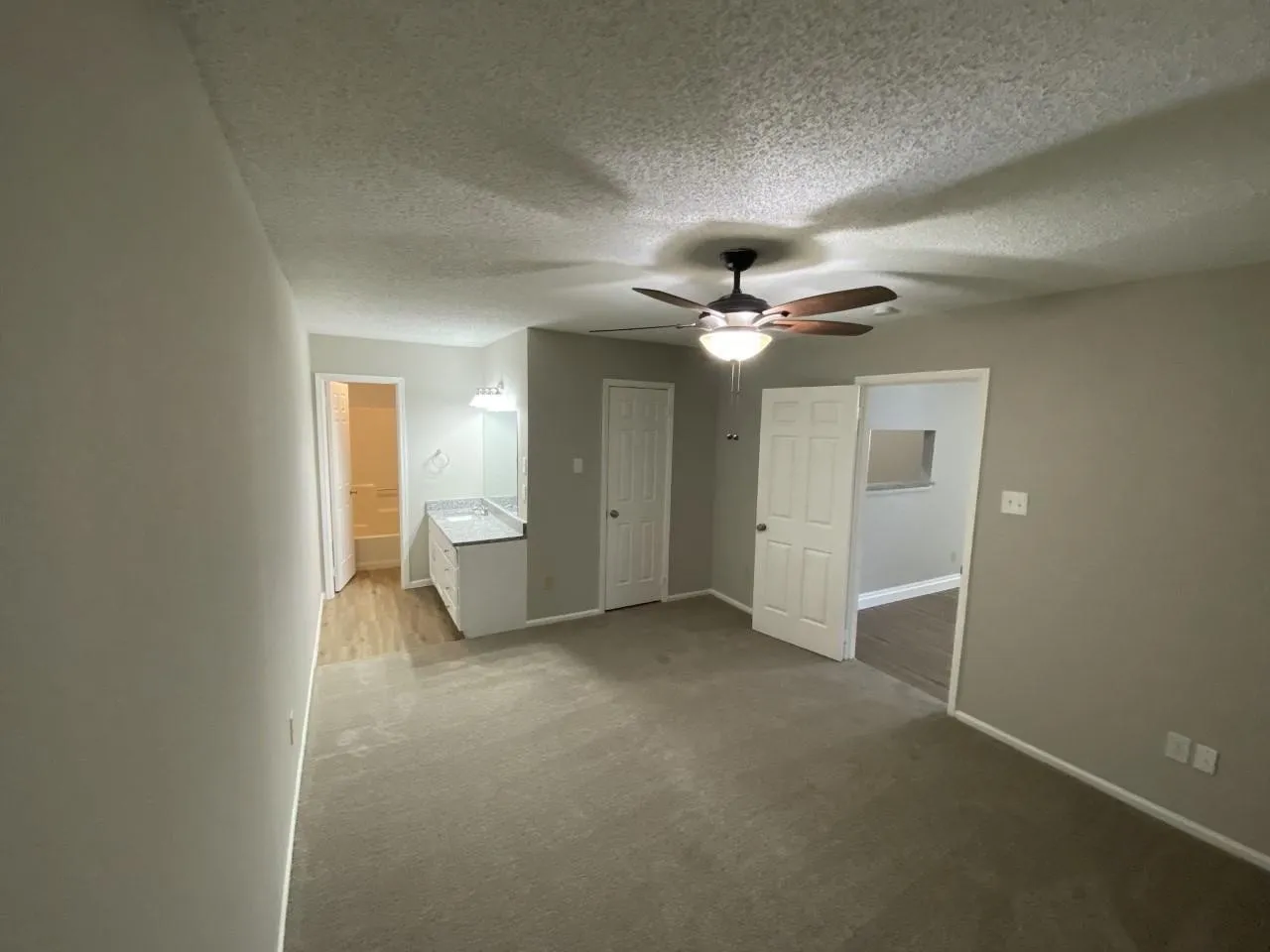 Single Family Residence For Rent in Dallas County , 1105 Montclair Drive, Garland, Texas 75040, 3 Bedroom, 2 Bathroom, 2 Garage spaces, 1,272 Sqft, built in 1986, mls#21350848, Real Estate Agent in Garland, Homes For Rent in Dallas county, Homes For Rent in Garland, Realtor in Garland Texas, Real Estate Brokerage Independent Realty Texas, Luminita Cordes Realtor
