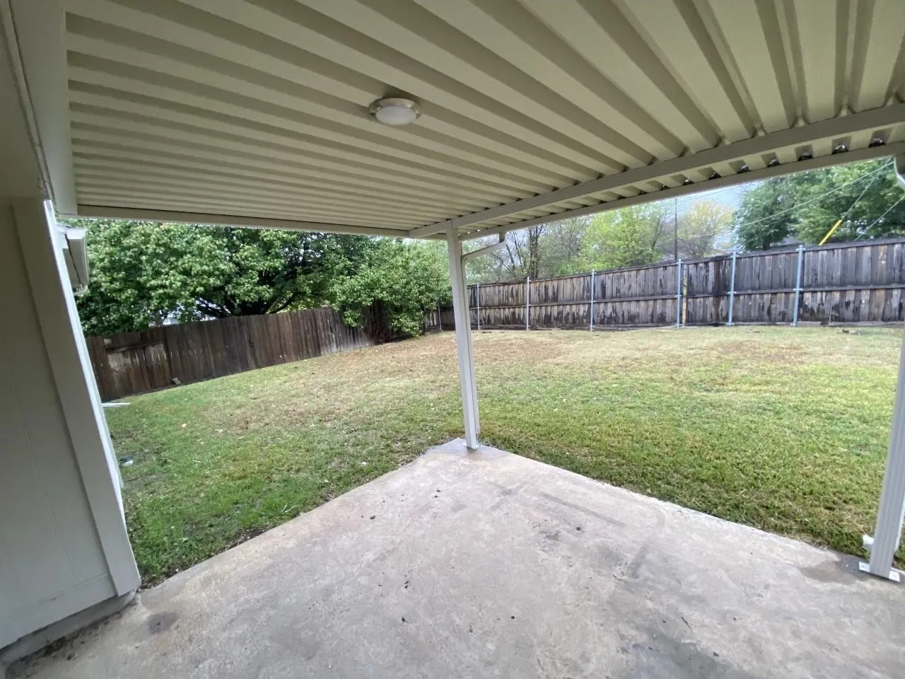 Single Family Residence For Rent in Dallas County , 1105 Montclair Drive, Garland, Texas 75040, 3 Bedroom, 2 Bathroom, 2 Garage spaces, 1,272 Sqft, built in 1986, mls#21350848, Real Estate Agent in Garland, Homes For Rent in Dallas county, Homes For Rent in Garland, Realtor in Garland Texas, Real Estate Brokerage Independent Realty Texas, Luminita Cordes Realtor