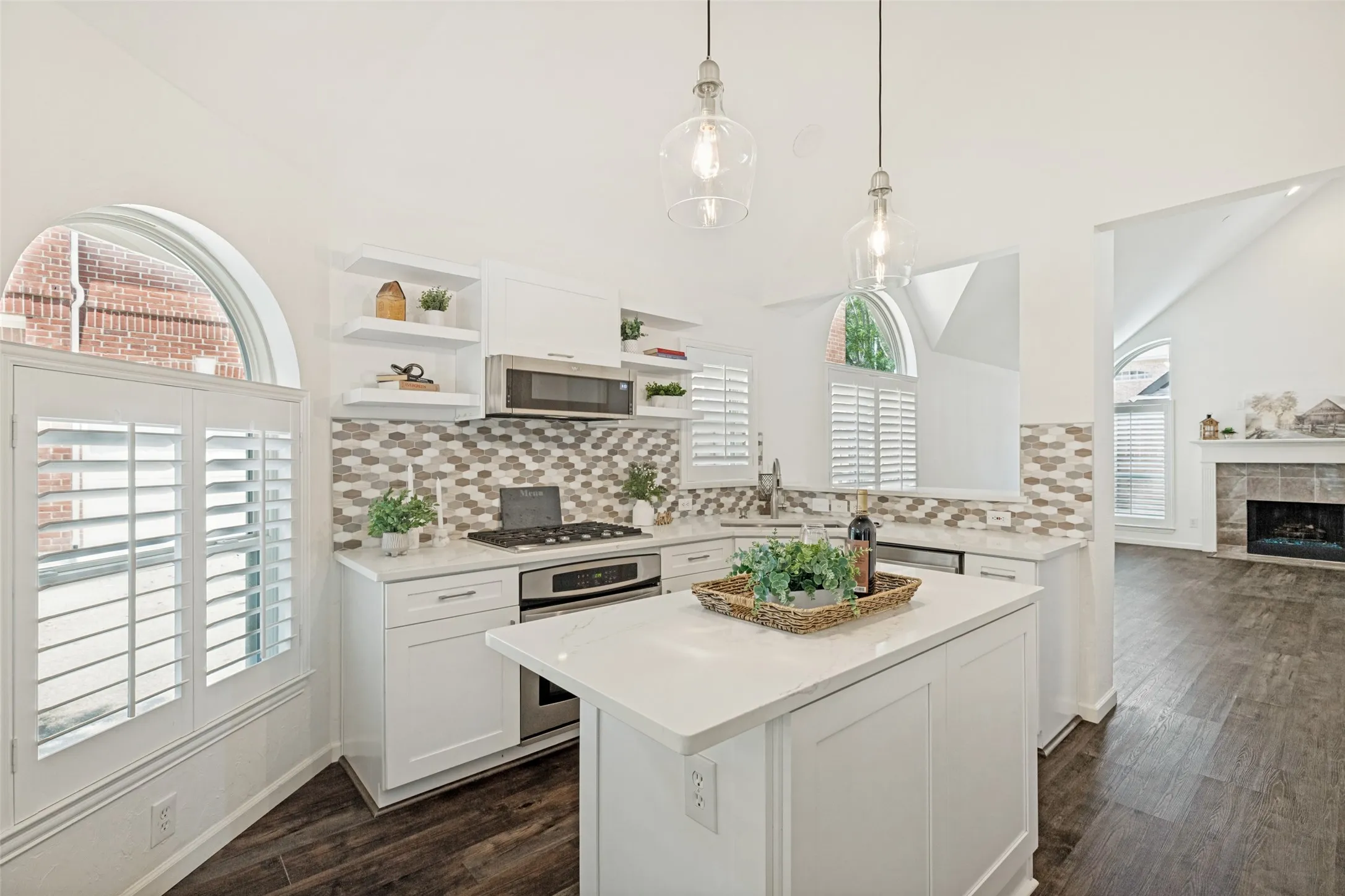 Kitchen with Island