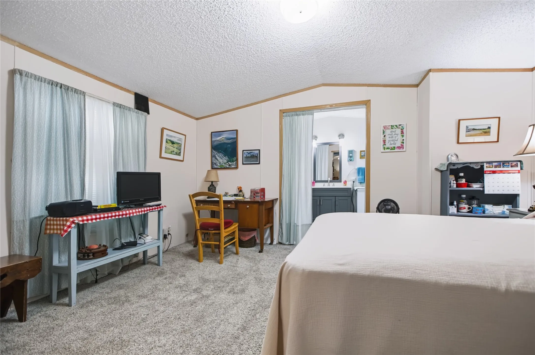 Mobile Home For Sale in Mc Lennan County , 531 River Park Road, Waco, Texas 76657, 2 Bedroom, 2 Bathroom, Garage spaces, 1,056 Sqft, built in 1996, mls#21350938, Real Estate Agent in Waco, Homes For Sale in Mc Lennan county, Homes For Sale in Waco, Realtor in Waco Texas, Real Estate Brokerage Independent Realty Texas, Luminita Cordes Realtor