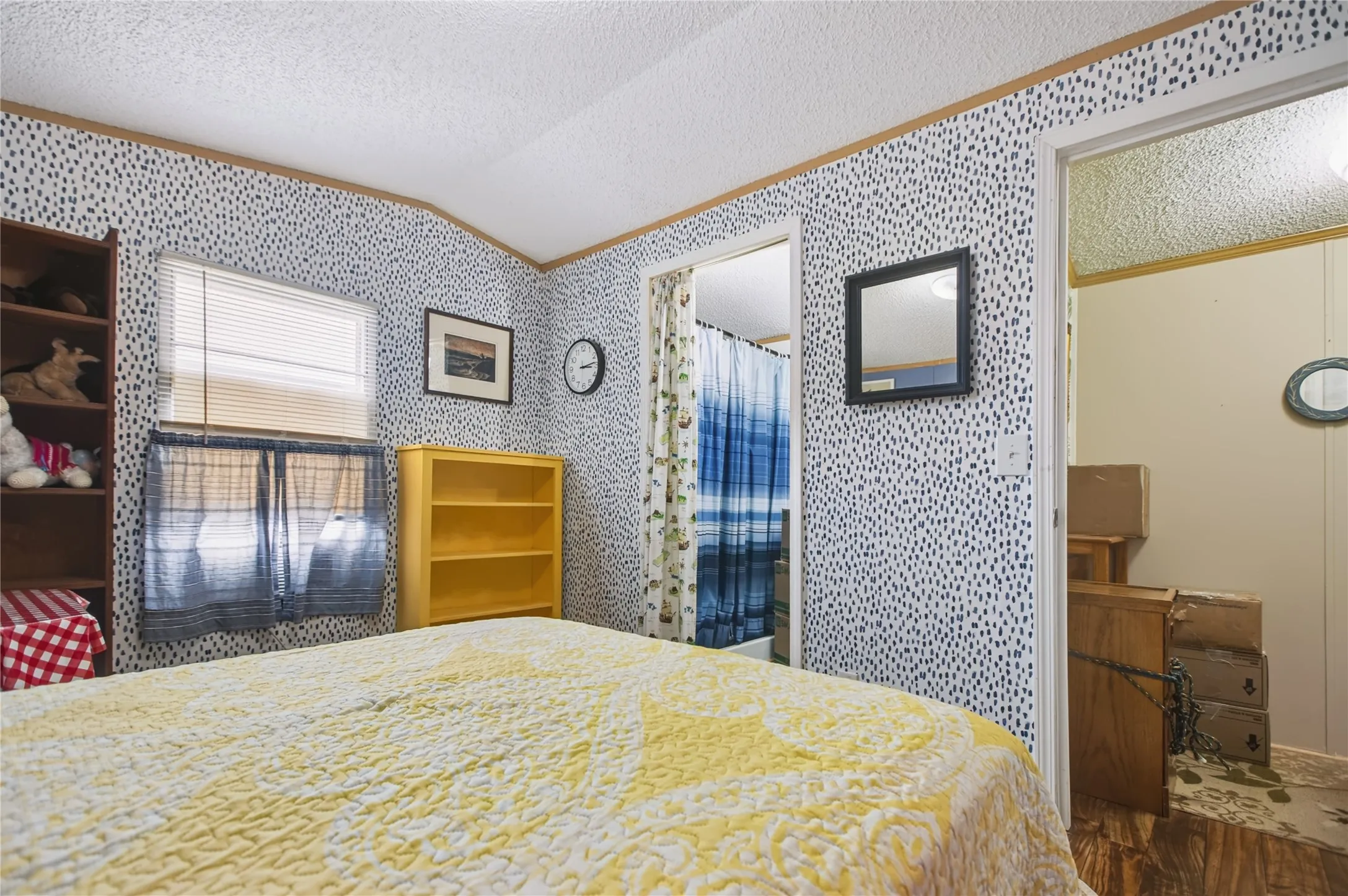 Mobile Home For Sale in Mc Lennan County , 531 River Park Road, Waco, Texas 76657, 2 Bedroom, 2 Bathroom, Garage spaces, 1,056 Sqft, built in 1996, mls#21350938, Real Estate Agent in Waco, Homes For Sale in Mc Lennan county, Homes For Sale in Waco, Realtor in Waco Texas, Real Estate Brokerage Independent Realty Texas, Luminita Cordes Realtor