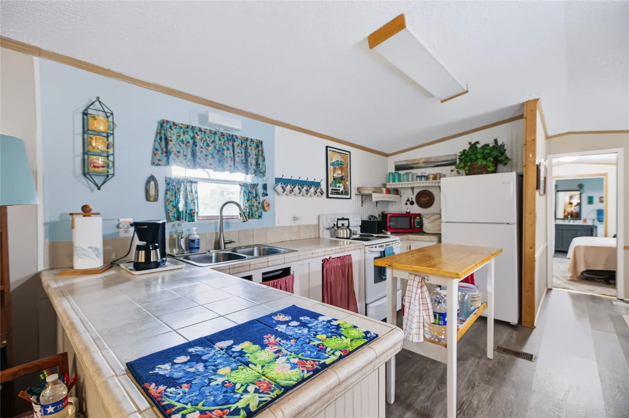 Mobile Home For Sale in Mc Lennan County , 531 River Park Road, Waco, Texas 76657, 2 Bedroom, 2 Bathroom, Garage spaces, 1,056 Sqft, built in 1996, mls#21350938, Real Estate Agent in Waco, Homes For Sale in Mc Lennan county, Homes For Sale in Waco, Realtor in Waco Texas, Real Estate Brokerage Independent Realty Texas, Luminita Cordes Realtor
