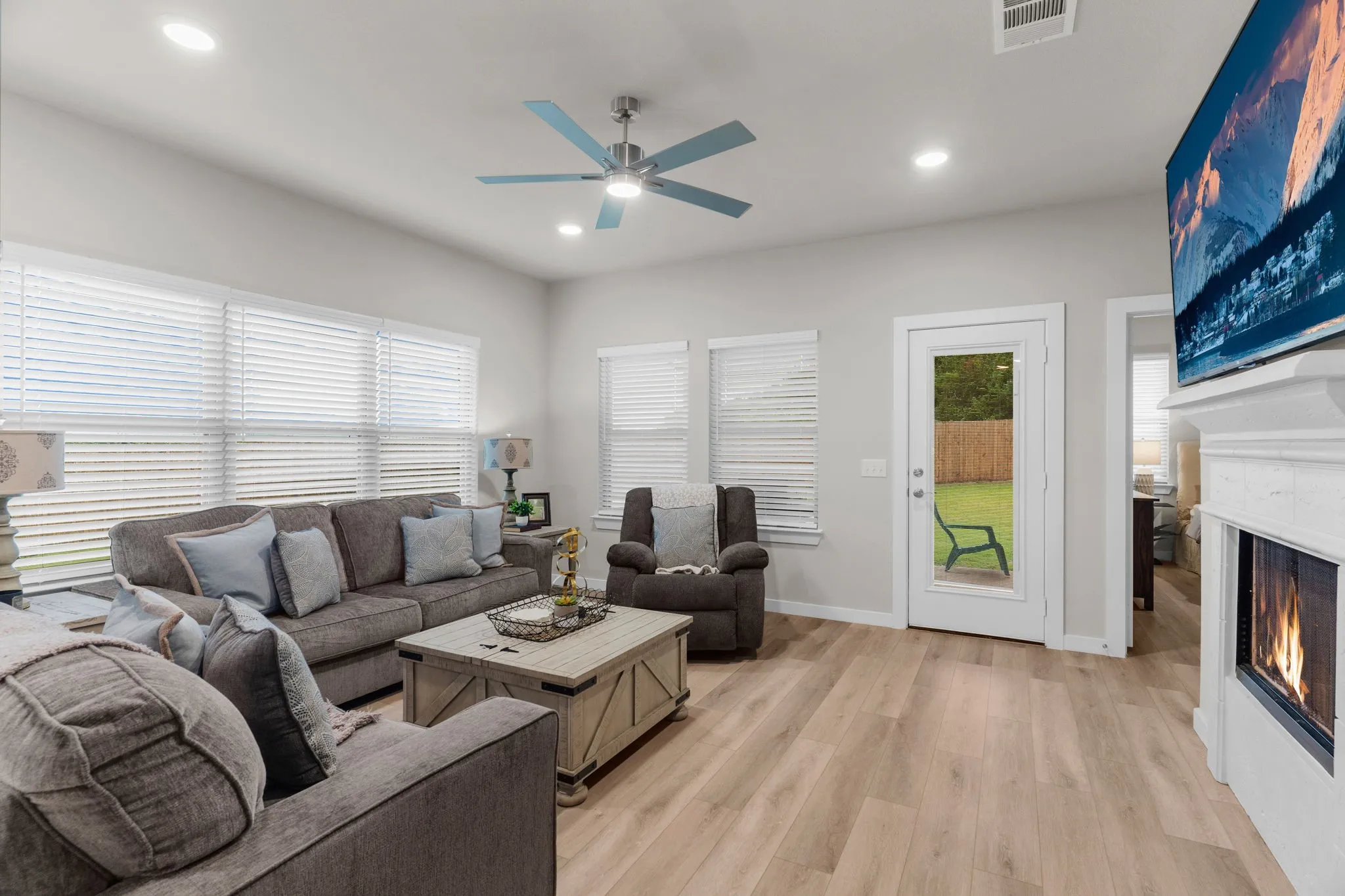 Single Family Residence For Sale in Collin County , 300 Heritage Grove Road, Blue Ridge, Texas 75424, 4 Bedroom, 2 Bathroom, 2 Garage spaces, 1,957 Sqft, built in 2024, mls#21348710, Real Estate Agent in Blue Ridge, Homes For Sale in Collin county, Homes For Sale in Blue Ridge, Realtor in Blue Ridge Texas, Real Estate Brokerage Independent Realty Texas, Luminita Cordes Realtor