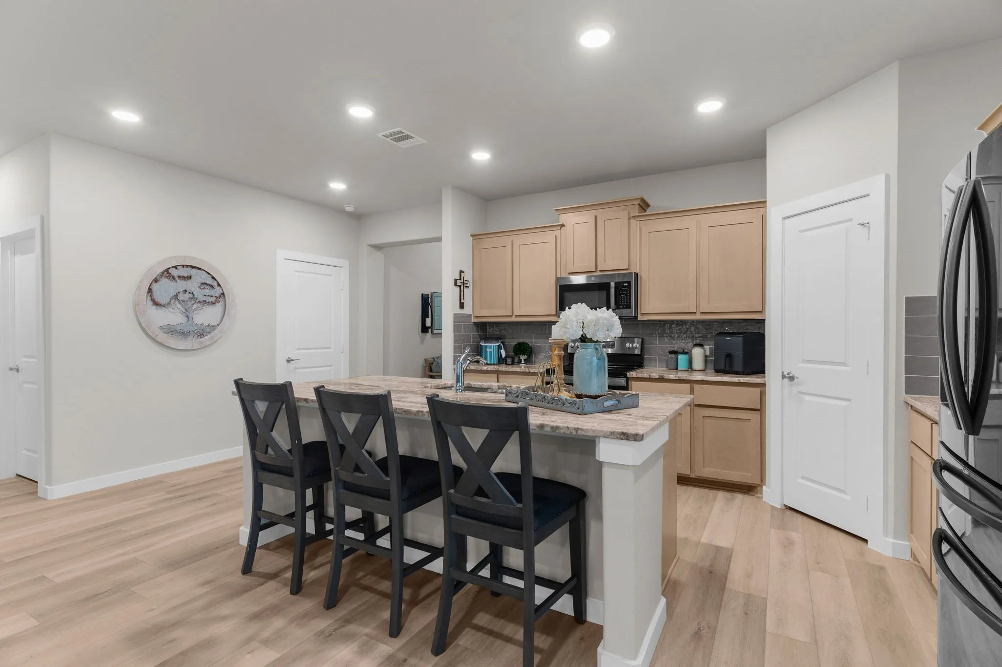 Single Family Residence For Sale in Collin County , 300 Heritage Grove Road, Blue Ridge, Texas 75424, 4 Bedroom, 2 Bathroom, 2 Garage spaces, 1,957 Sqft, built in 2024, mls#21348710, Real Estate Agent in Blue Ridge, Homes For Sale in Collin county, Homes For Sale in Blue Ridge, Realtor in Blue Ridge Texas, Real Estate Brokerage Independent Realty Texas, Luminita Cordes Realtor