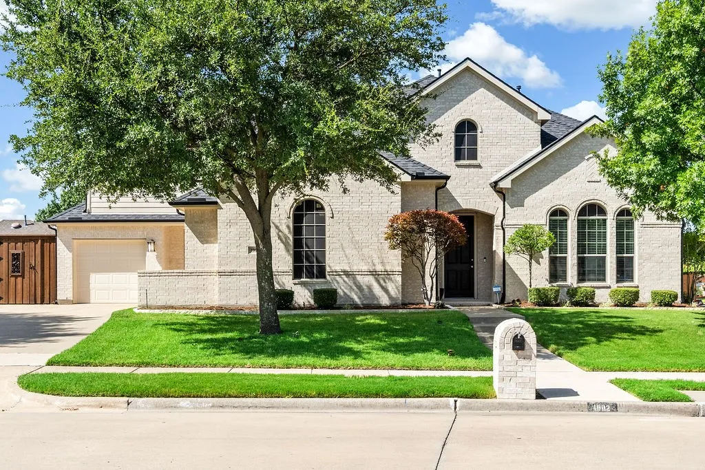 Single Family Residence For Sale in Kaufman County , 1002 Ranger Road, Forney, Texas 75126, 4 Bedroom, 3 Bathroom, 3 Garage spaces, 3,307 Sqft, built in 2007, mls#21348836, Real Estate Agent in Forney, Homes For Sale in Kaufman county, Homes For Sale in Forney, Realtor in Forney Texas, Real Estate Brokerage Independent Realty Texas, Luminita Cordes Realtor