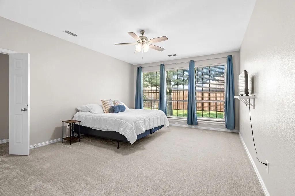 Single Family Residence For Sale in Kaufman County , 1002 Ranger Road, Forney, Texas 75126, 4 Bedroom, 3 Bathroom, 3 Garage spaces, 3,307 Sqft, built in 2007, mls#21348836, Real Estate Agent in Forney, Homes For Sale in Kaufman county, Homes For Sale in Forney, Realtor in Forney Texas, Real Estate Brokerage Independent Realty Texas, Luminita Cordes Realtor