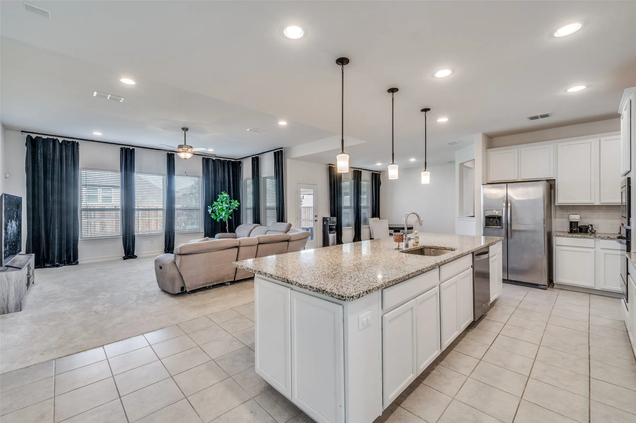 Single Family Residence For Sale in Denton County , 1609 Quentin Drive, Aubrey, Texas 76227, 4 Bedroom, 4 Bathroom, 3 Garage spaces, 3,678 Sqft, built in 2023, mls#21348551, Real Estate Agent in Aubrey, Homes For Sale in Denton county, Homes For Sale in Aubrey, Realtor in Aubrey Texas, Real Estate Brokerage Independent Realty Texas, Luminita Cordes Realtor