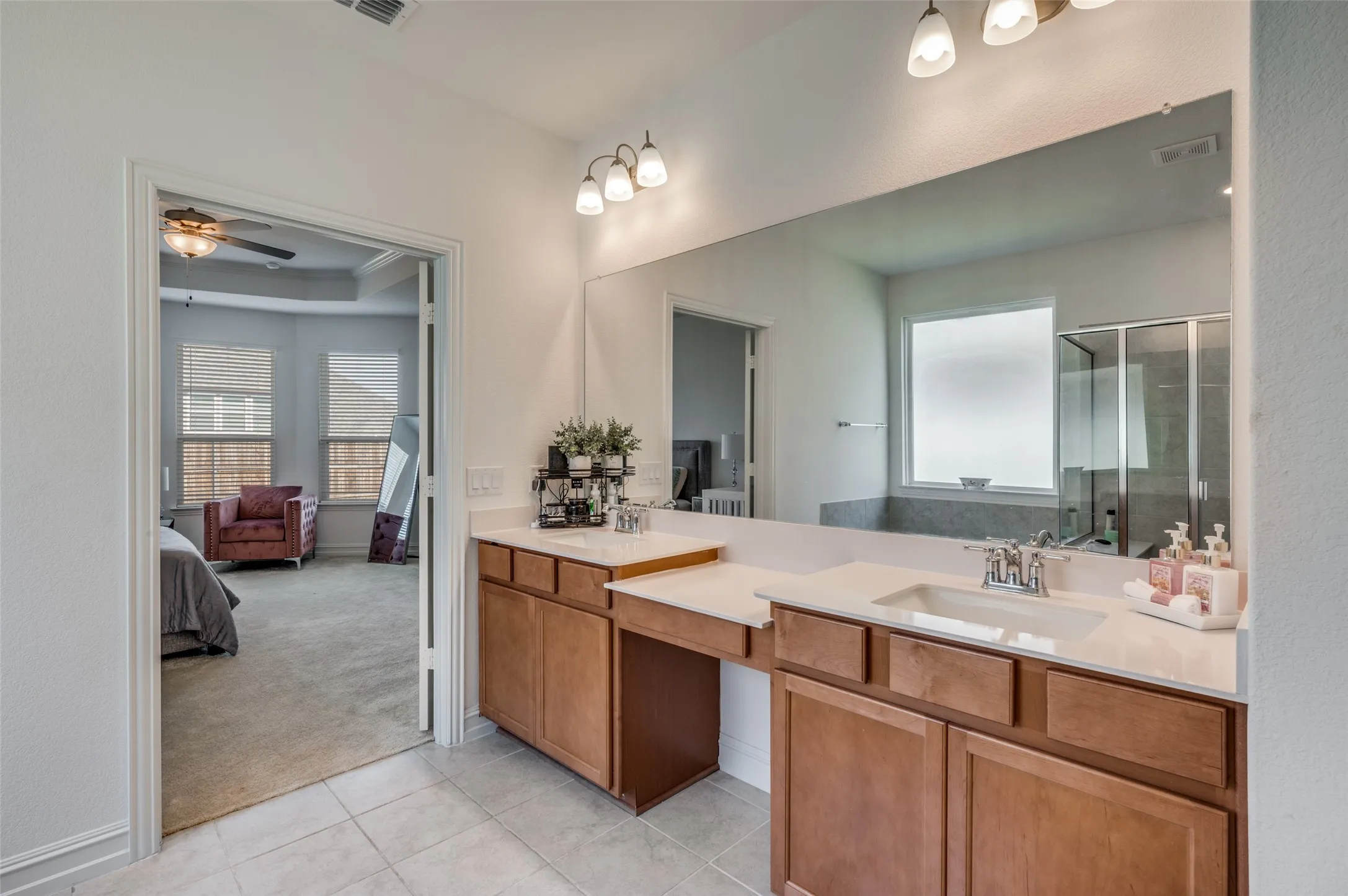 Single Family Residence For Sale in Denton County , 1609 Quentin Drive, Aubrey, Texas 76227, 4 Bedroom, 4 Bathroom, 3 Garage spaces, 3,678 Sqft, built in 2023, mls#21348551, Real Estate Agent in Aubrey, Homes For Sale in Denton county, Homes For Sale in Aubrey, Realtor in Aubrey Texas, Real Estate Brokerage Independent Realty Texas, Luminita Cordes Realtor
