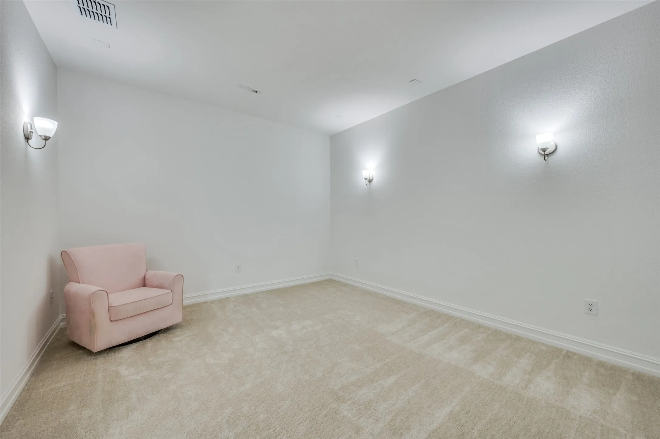 Single Family Residence For Sale in Denton County , 1609 Quentin Drive, Aubrey, Texas 76227, 4 Bedroom, 4 Bathroom, 3 Garage spaces, 3,678 Sqft, built in 2023, mls#21348551, Real Estate Agent in Aubrey, Homes For Sale in Denton county, Homes For Sale in Aubrey, Realtor in Aubrey Texas, Real Estate Brokerage Independent Realty Texas, Luminita Cordes Realtor