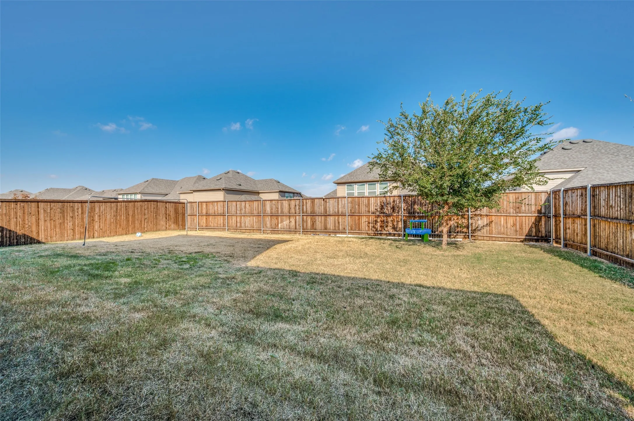 Single Family Residence For Sale in Denton County , 1609 Quentin Drive, Aubrey, Texas 76227, 4 Bedroom, 4 Bathroom, 3 Garage spaces, 3,678 Sqft, built in 2023, mls#21348551, Real Estate Agent in Aubrey, Homes For Sale in Denton county, Homes For Sale in Aubrey, Realtor in Aubrey Texas, Real Estate Brokerage Independent Realty Texas, Luminita Cordes Realtor
