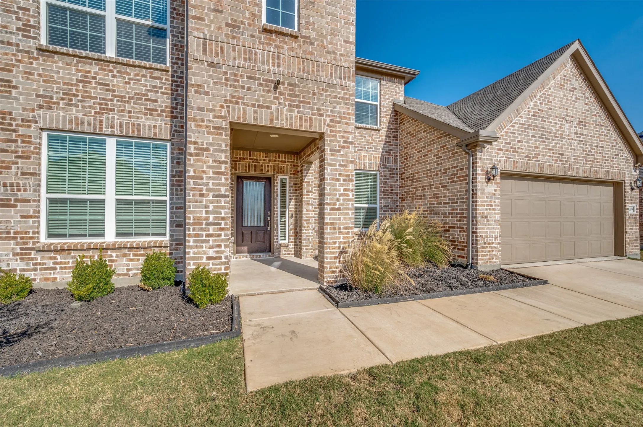 Single Family Residence For Sale in Denton County , 1609 Quentin Drive, Aubrey, Texas 76227, 4 Bedroom, 4 Bathroom, 3 Garage spaces, 3,678 Sqft, built in 2023, mls#21348551, Real Estate Agent in Aubrey, Homes For Sale in Denton county, Homes For Sale in Aubrey, Realtor in Aubrey Texas, Real Estate Brokerage Independent Realty Texas, Luminita Cordes Realtor
