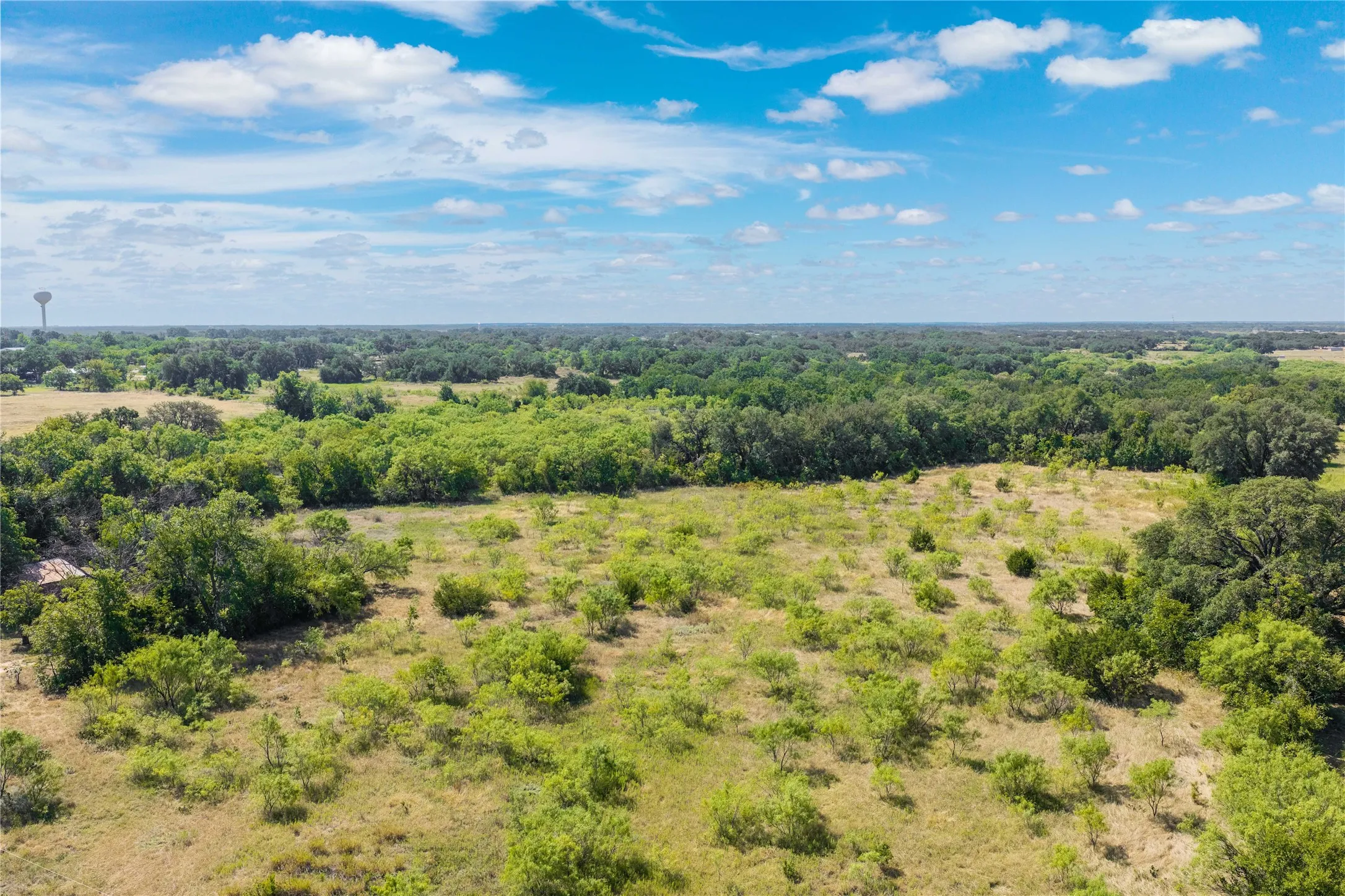 Single Family Residence For Sale in Brown County , 1201 CR 178, Bangs, Texas 76823, 2 Bedroom, 1 Bathroom, 2 Garage spaces, 1,268 Sqft, built in 0, mls#21350945, Real Estate Agent in Bangs, Homes For Sale in Brown county, Homes For Sale in Bangs, Realtor in Bangs Texas, Real Estate Brokerage Independent Realty Texas, Luminita Cordes Realtor