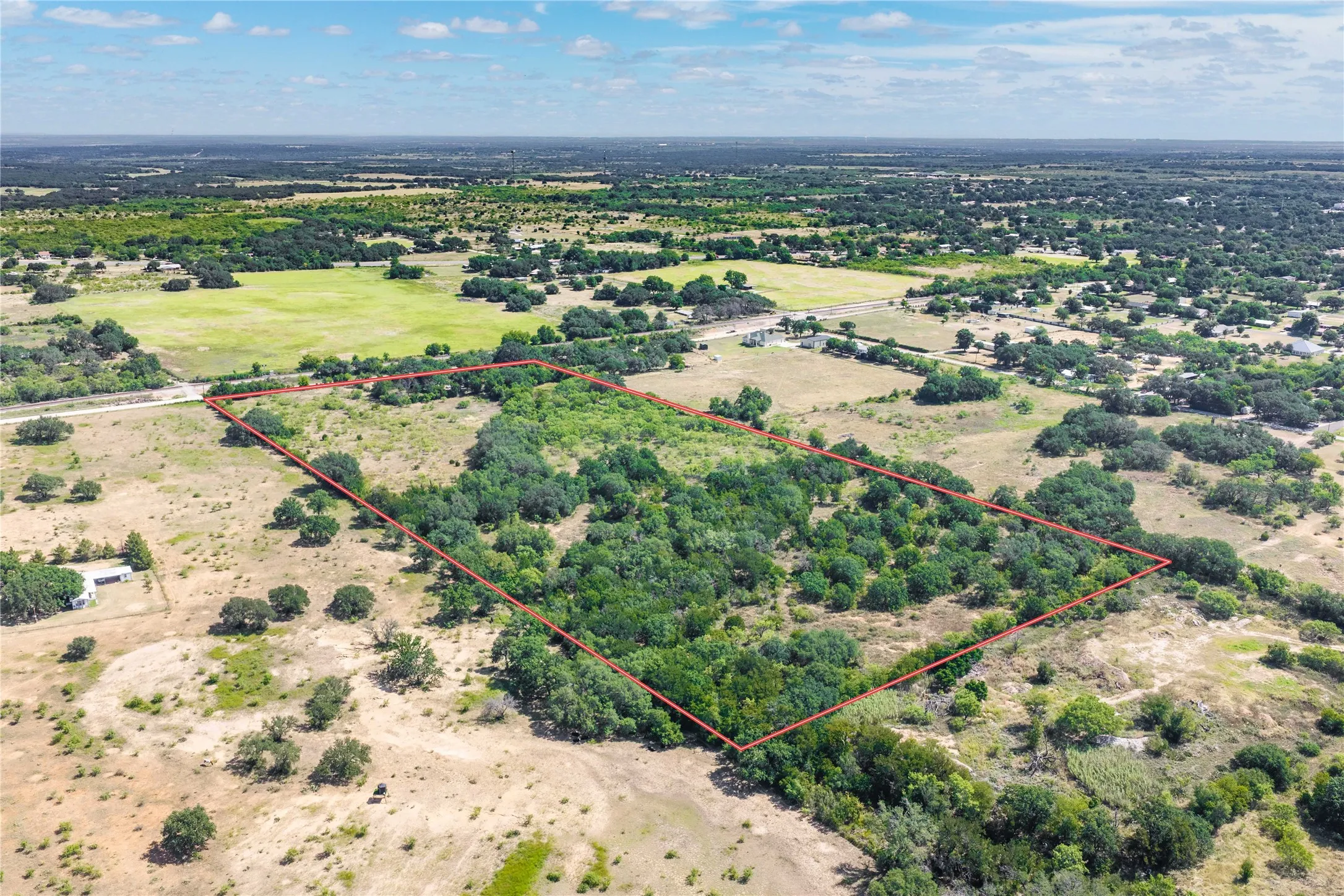 Single Family Residence For Sale in Brown County , 1201 CR 178, Bangs, Texas 76823, 2 Bedroom, 1 Bathroom, 2 Garage spaces, 1,268 Sqft, built in 0, mls#21350945, Real Estate Agent in Bangs, Homes For Sale in Brown county, Homes For Sale in Bangs, Realtor in Bangs Texas, Real Estate Brokerage Independent Realty Texas, Luminita Cordes Realtor