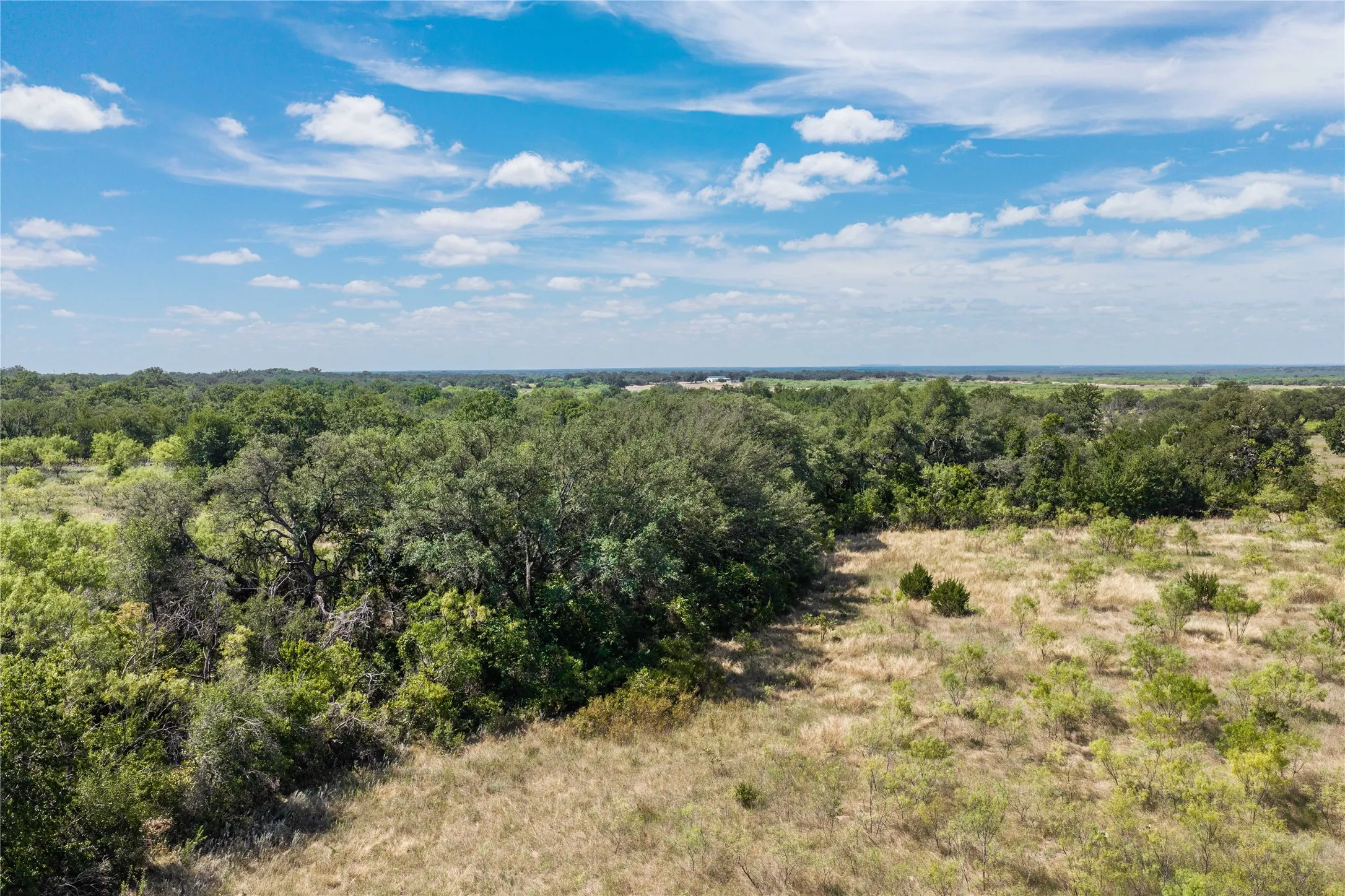 Single Family Residence For Sale in Brown County , 1201 CR 178, Bangs, Texas 76823, 2 Bedroom, 1 Bathroom, 2 Garage spaces, 1,268 Sqft, built in 0, mls#21350945, Real Estate Agent in Bangs, Homes For Sale in Brown county, Homes For Sale in Bangs, Realtor in Bangs Texas, Real Estate Brokerage Independent Realty Texas, Luminita Cordes Realtor
