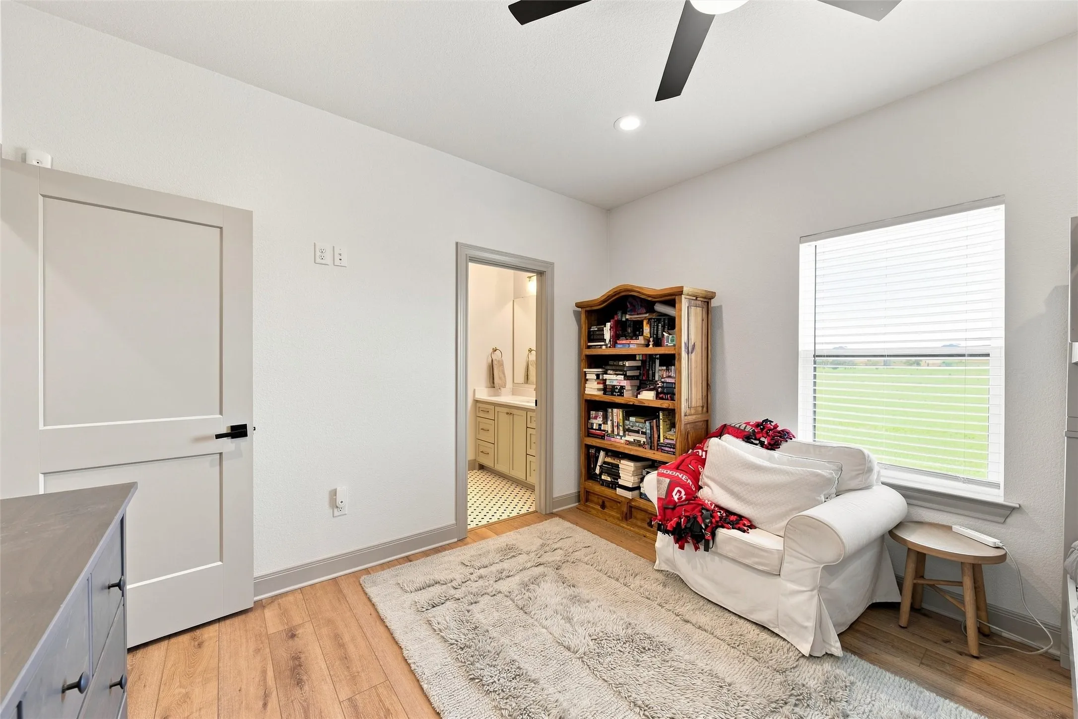 Single Family Residence For Sale in Mc Lennan County , 803 Willow Moon Ranch Road, Crawford, Texas 76638, 4 Bedroom, 3 Bathroom, 2 Garage spaces, 2,510 Sqft, built in 2023, mls#21350951, Real Estate Agent in Crawford, Homes For Sale in Mc Lennan county, Homes For Sale in Crawford, Realtor in Crawford Texas, Real Estate Brokerage Independent Realty Texas, Luminita Cordes Realtor