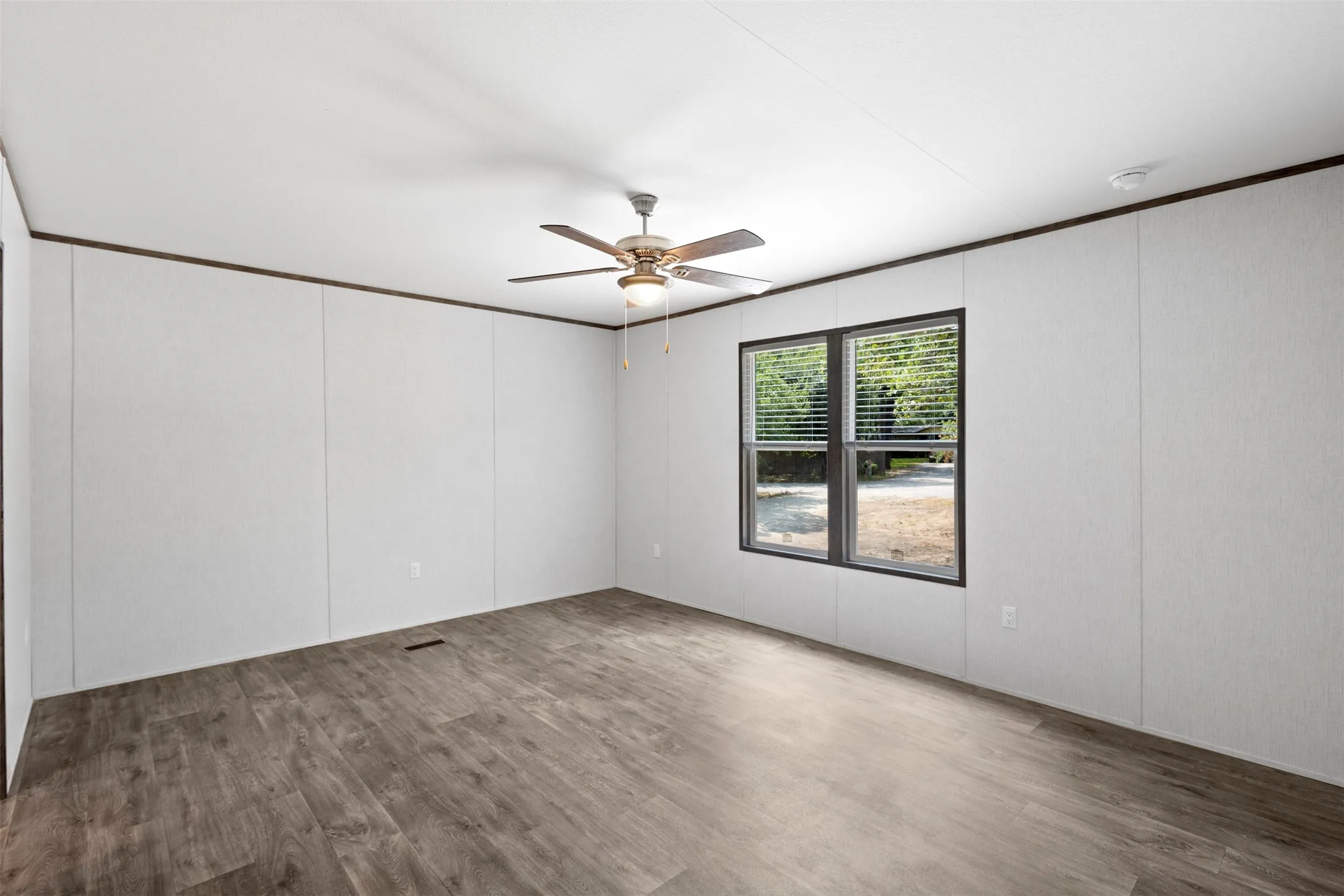 Mobile Home For Sale in Parker County , 1494 Lynock Lane, Azle, Texas 76020, 4 Bedroom, 2 Bathroom, Garage spaces, 1,474 Sqft, built in 2026, mls#21350879, Real Estate Agent in Azle, Homes For Sale in Parker county, Homes For Sale in Azle, Realtor in Azle Texas, Real Estate Brokerage Independent Realty Texas, Luminita Cordes Realtor