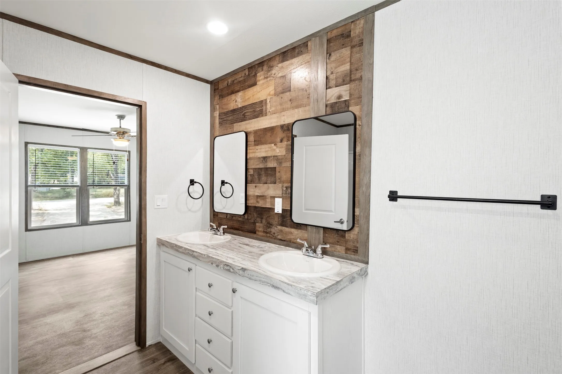 Mobile Home For Sale in Parker County , 1494 Lynock Lane, Azle, Texas 76020, 4 Bedroom, 2 Bathroom, Garage spaces, 1,474 Sqft, built in 2026, mls#21350879, Real Estate Agent in Azle, Homes For Sale in Parker county, Homes For Sale in Azle, Realtor in Azle Texas, Real Estate Brokerage Independent Realty Texas, Luminita Cordes Realtor