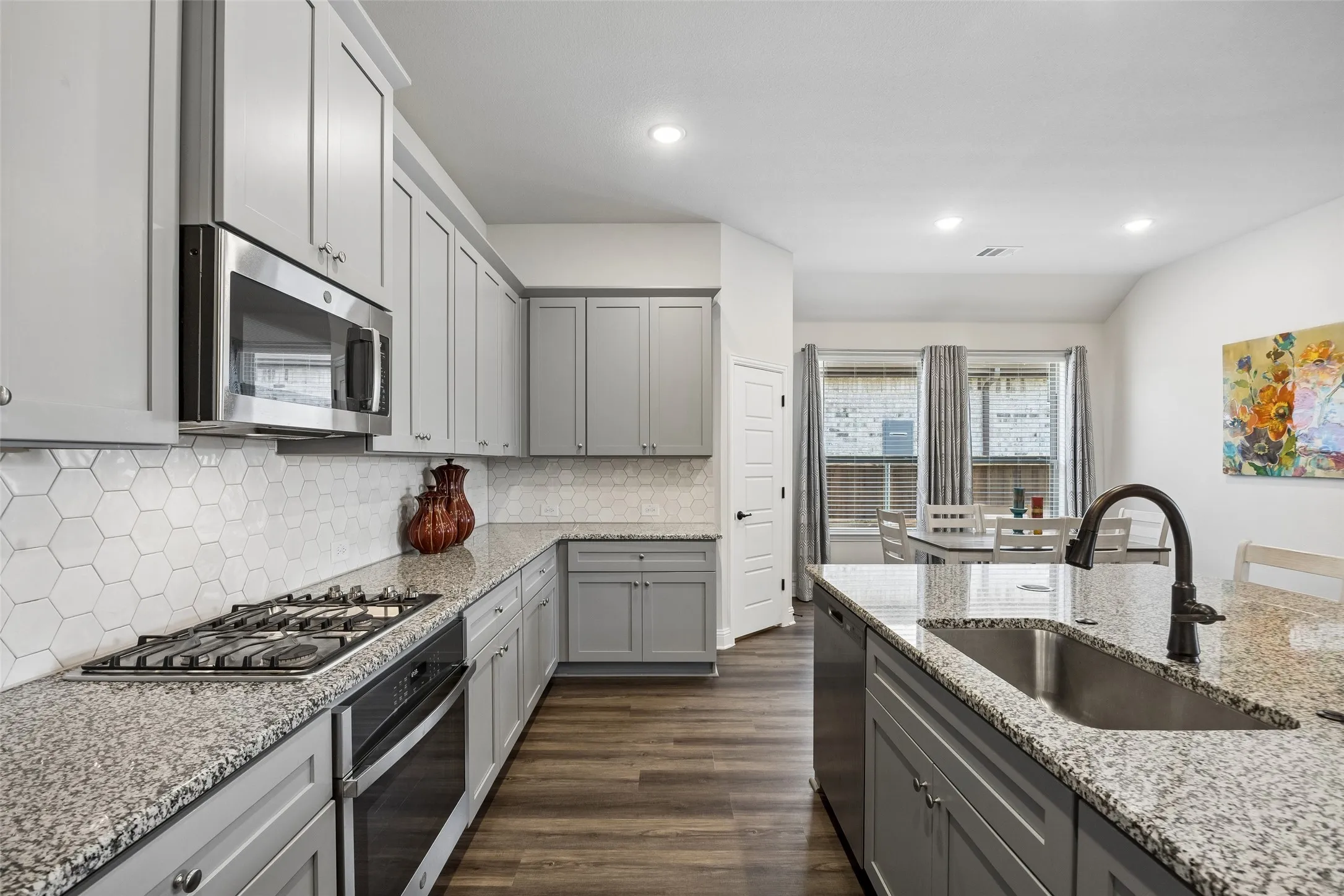 Single Family Residence For Sale in Kaufman County , 1919 Huron Drive, Forney, Texas 75126, 4 Bedroom, 3 Bathroom, 2 Garage spaces, 2,101 Sqft, built in 2024, mls#21349311, Real Estate Agent in Forney, Homes For Sale in Kaufman county, Homes For Sale in Forney, Realtor in Forney Texas, Real Estate Brokerage Independent Realty Texas, Luminita Cordes Realtor