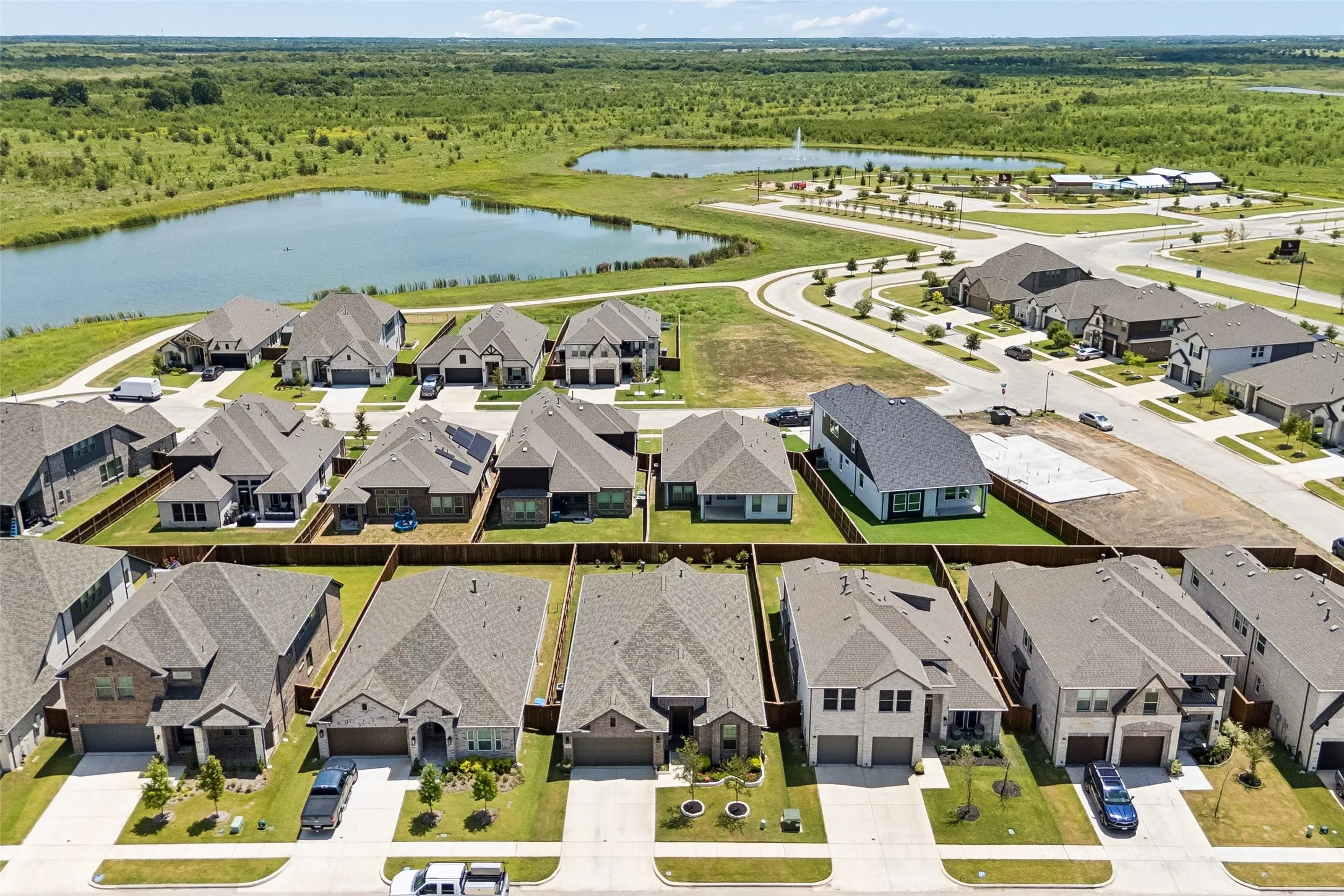 Single Family Residence For Sale in Kaufman County , 1919 Huron Drive, Forney, Texas 75126, 4 Bedroom, 3 Bathroom, 2 Garage spaces, 2,101 Sqft, built in 2024, mls#21349311, Real Estate Agent in Forney, Homes For Sale in Kaufman county, Homes For Sale in Forney, Realtor in Forney Texas, Real Estate Brokerage Independent Realty Texas, Luminita Cordes Realtor