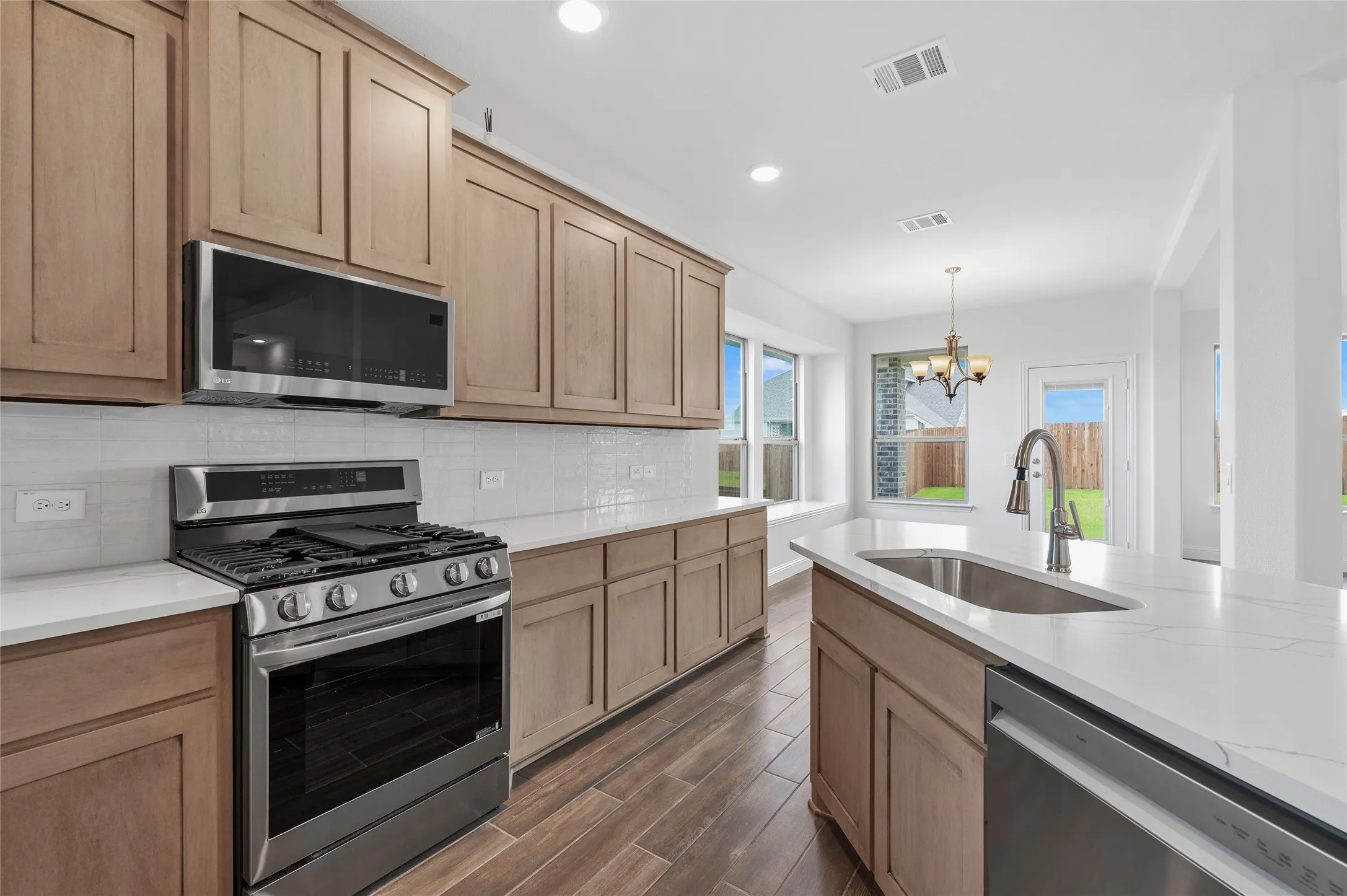 Single Family Residence For Sale in Rockwall County , 2116 Spyglass Drive, Royse City, Texas 75189, 4 Bedroom, 4 Bathroom, 3 Garage spaces, 3,481 Sqft, built in 2024, mls#21350957, Real Estate Agent in Royse City, Homes For Sale in Rockwall county, Homes For Sale in Royse City, Realtor in Royse City Texas, Real Estate Brokerage Independent Realty Texas, Luminita Cordes Realtor
