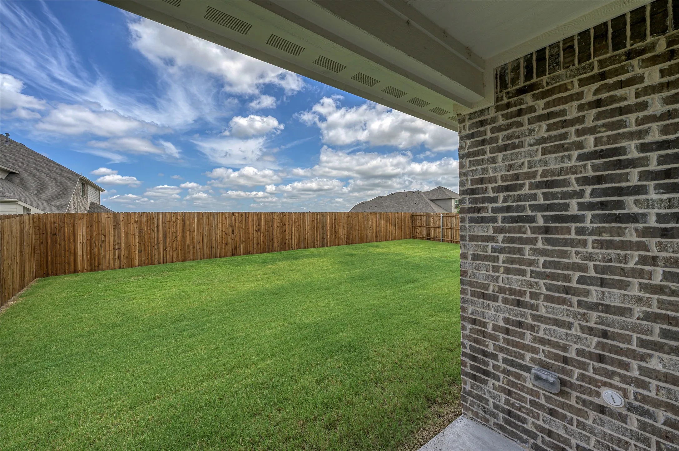 Single Family Residence For Sale in Rockwall County , 2116 Spyglass Drive, Royse City, Texas 75189, 4 Bedroom, 4 Bathroom, 3 Garage spaces, 3,481 Sqft, built in 2024, mls#21350957, Real Estate Agent in Royse City, Homes For Sale in Rockwall county, Homes For Sale in Royse City, Realtor in Royse City Texas, Real Estate Brokerage Independent Realty Texas, Luminita Cordes Realtor