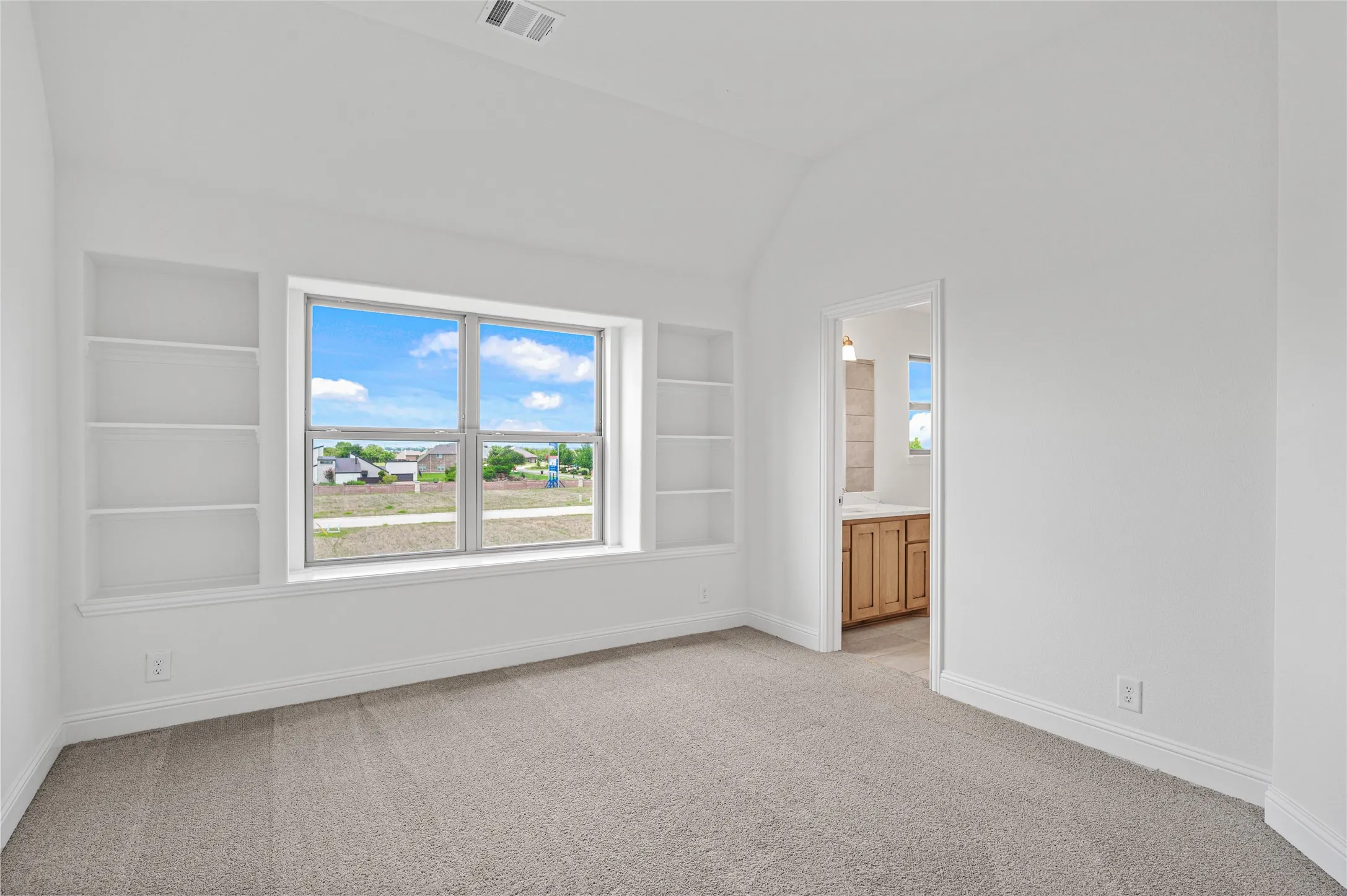 Single Family Residence For Sale in Rockwall County , 2116 Spyglass Drive, Royse City, Texas 75189, 4 Bedroom, 4 Bathroom, 3 Garage spaces, 3,481 Sqft, built in 2024, mls#21350957, Real Estate Agent in Royse City, Homes For Sale in Rockwall county, Homes For Sale in Royse City, Realtor in Royse City Texas, Real Estate Brokerage Independent Realty Texas, Luminita Cordes Realtor
