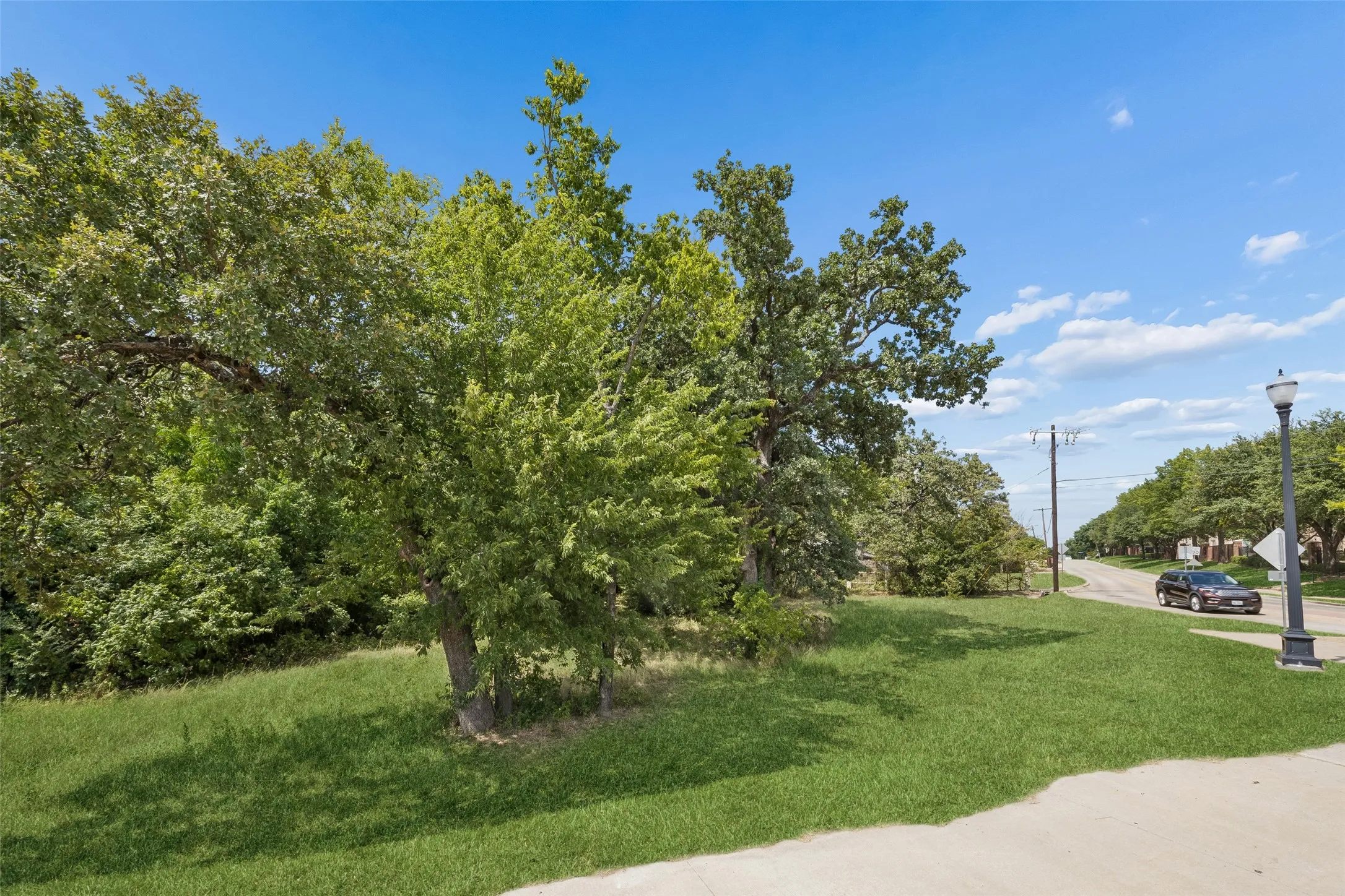 Unimproved Land For Sale in Tarrant County , 3900 Jackson Road, Colleyville, Texas 76034, 0, 0, Garage spaces, 0 Sqft, built in 0, Price $550,000, mls#21348703, Real Estate Agent in Colleyville, Homes For Sale in Tarrant county, Homes For Sale in Colleyville, Realtor in Colleyville Texas, Real Estate Brokerage Independent Realty Texas, Luminita Cordes Realtor