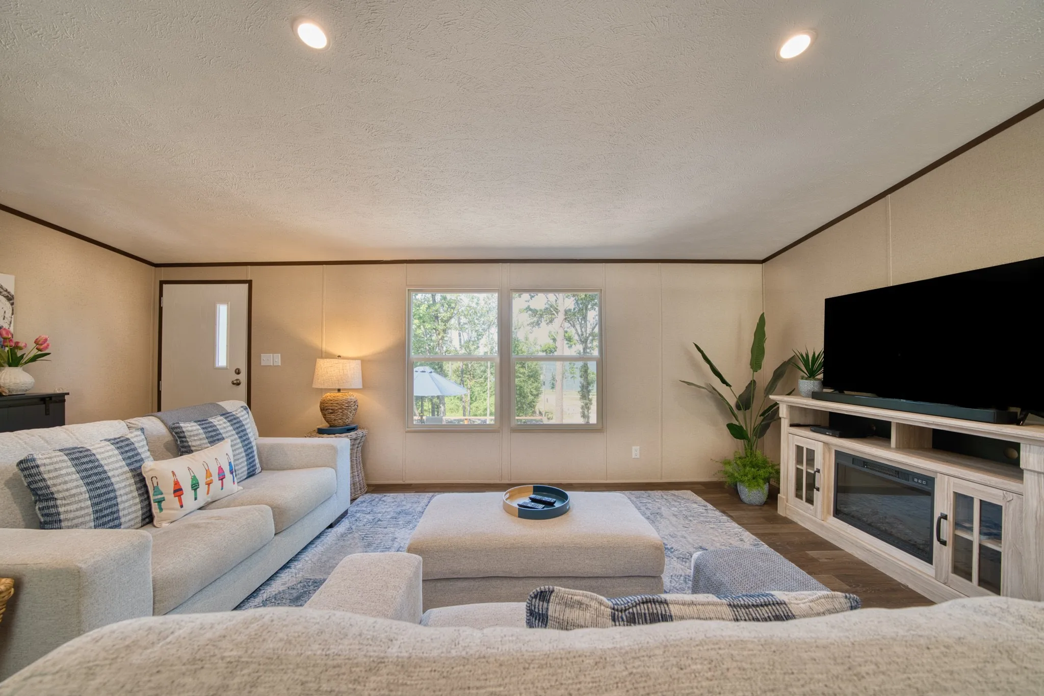 Manufactured Home For Sale in Camp County , 405 County Road 2601, Pittsburg, Texas 75686, 3 Bedroom, 2 Bathroom, Garage spaces, 1,334 Sqft, built in 2024, mls#21350452, Real Estate Agent in Pittsburg, Homes For Sale in Camp county, Homes For Sale in Pittsburg, Realtor in Pittsburg Texas, Real Estate Brokerage Independent Realty Texas, Luminita Cordes Realtor
