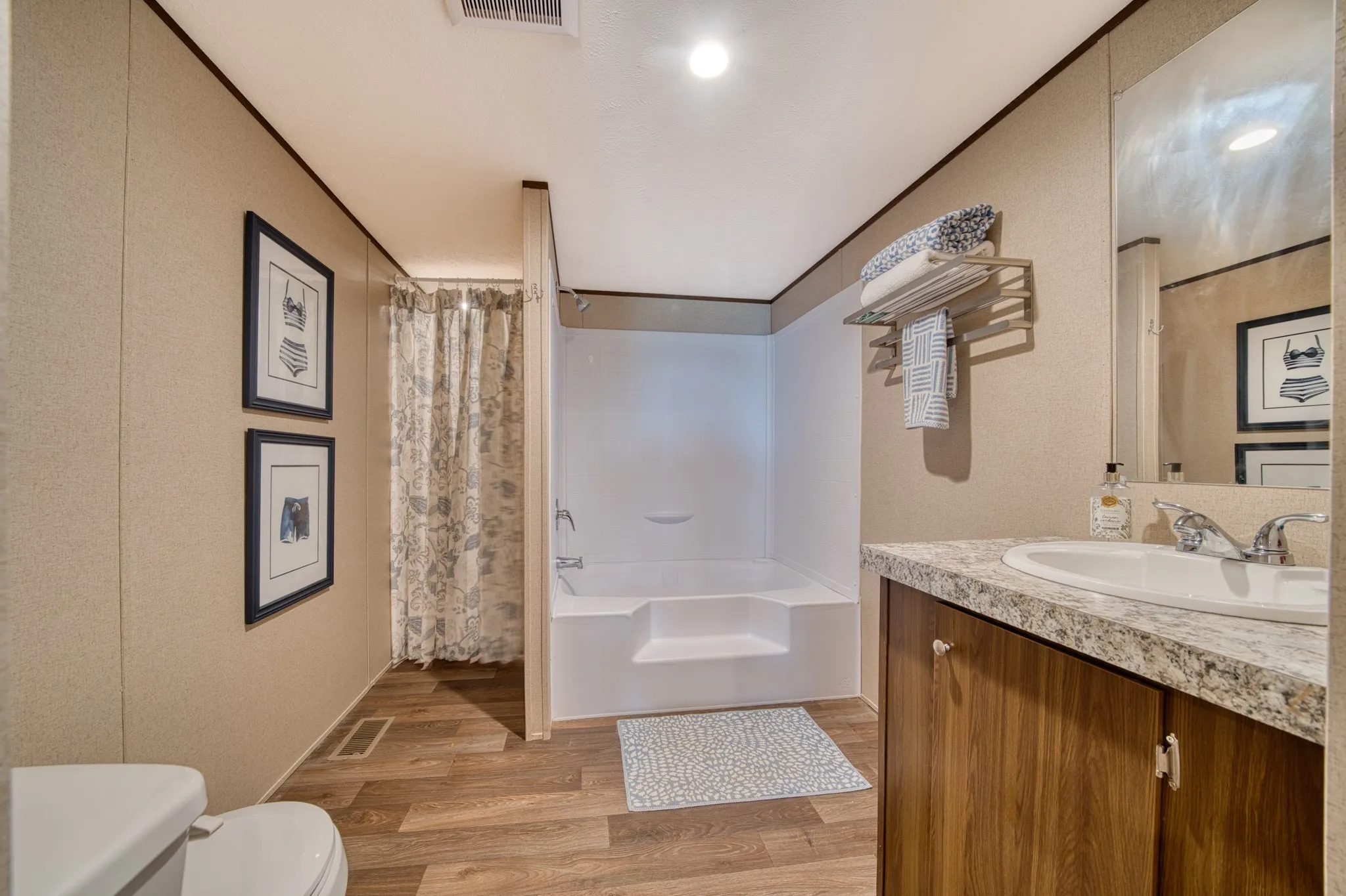 Manufactured Home For Sale in Camp County , 405 County Road 2601, Pittsburg, Texas 75686, 3 Bedroom, 2 Bathroom, Garage spaces, 1,334 Sqft, built in 2024, mls#21350452, Real Estate Agent in Pittsburg, Homes For Sale in Camp county, Homes For Sale in Pittsburg, Realtor in Pittsburg Texas, Real Estate Brokerage Independent Realty Texas, Luminita Cordes Realtor