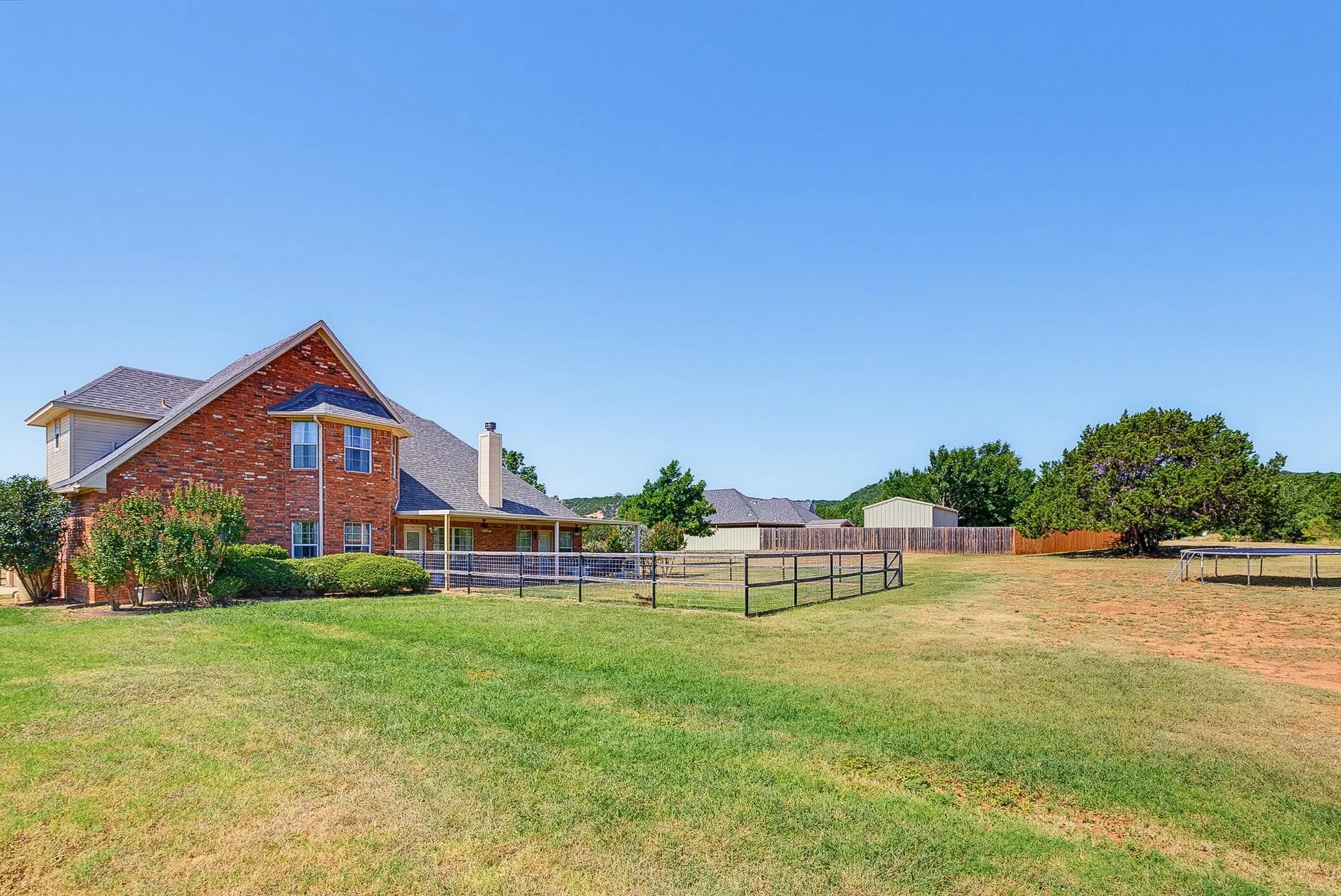 Single Family Residence For Sale in Taylor County , 222 Alexandra Drive, Tuscola, Texas 79562, 5 Bedroom, 3 Bathroom, 2 Garage spaces, 2,916 Sqft, built in 2004, mls#21334086, Real Estate Agent in Tuscola, Homes For Sale in Taylor county, Homes For Sale in Tuscola, Realtor in Tuscola Texas, Real Estate Brokerage Independent Realty Texas, Luminita Cordes Realtor