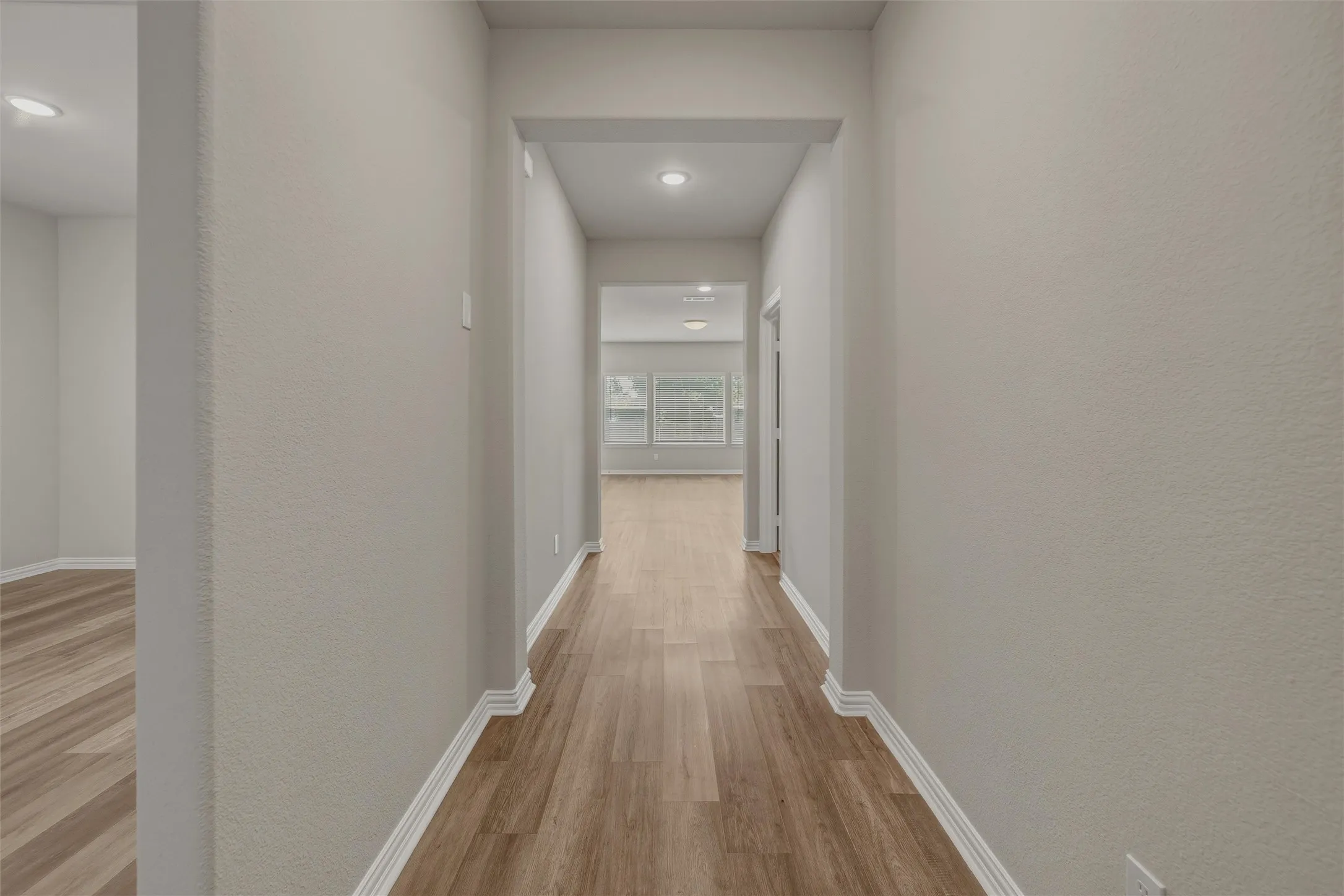 Single Family Residence For Rent in Hunt County , 3314 Gordon Street, Greenville, Texas 75401, 3 Bedroom, 2 Bathroom, 2 Garage spaces, 1,561 Sqft, built in 2022, mls#21350974, Real Estate Agent in Greenville, Homes For Rent in Hunt county, Homes For Rent in Greenville, Realtor in Greenville Texas, Real Estate Brokerage Independent Realty Texas, Luminita Cordes Realtor
