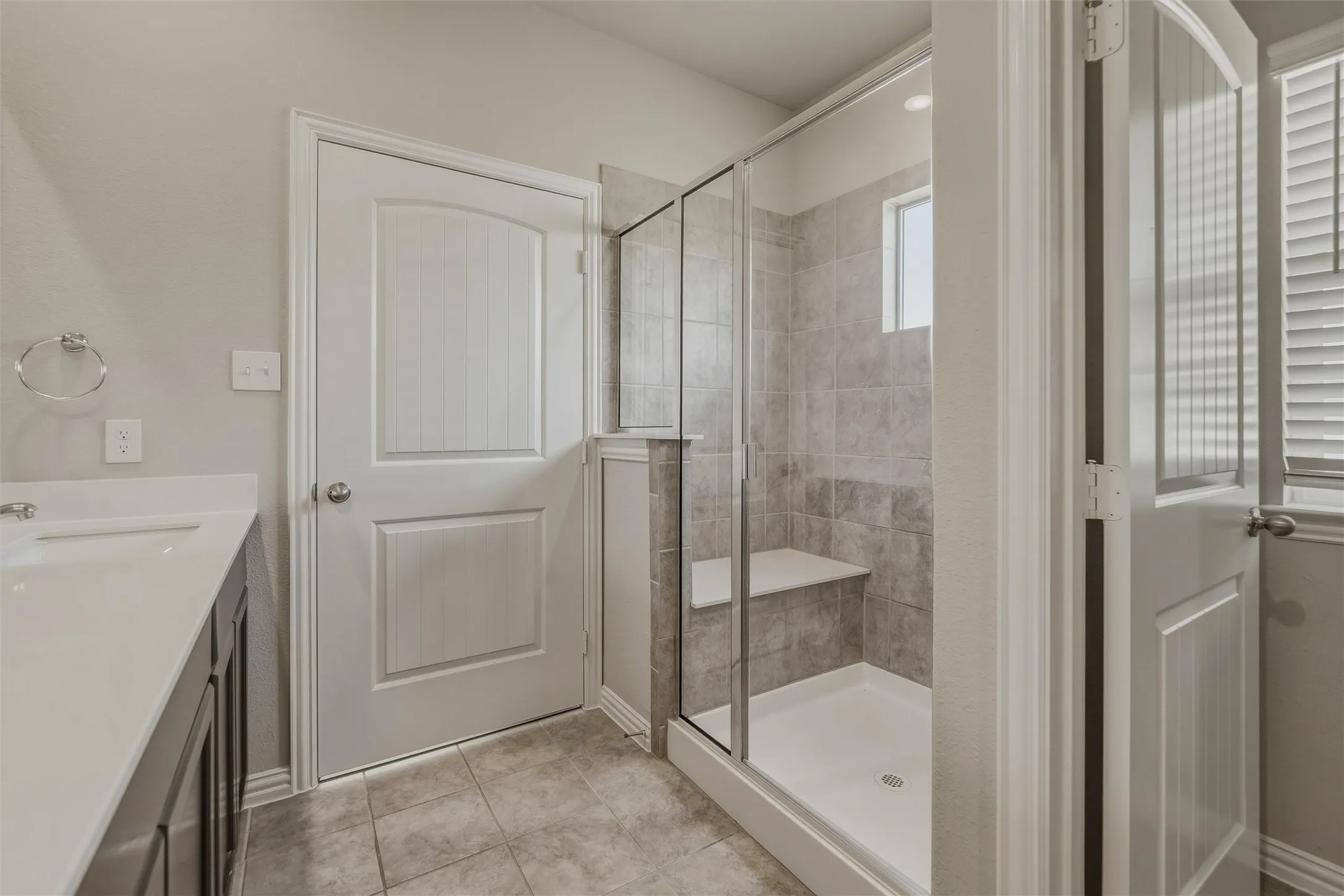 Single Family Residence For Rent in Hunt County , 3314 Gordon Street, Greenville, Texas 75401, 3 Bedroom, 2 Bathroom, 2 Garage spaces, 1,561 Sqft, built in 2022, mls#21350974, Real Estate Agent in Greenville, Homes For Rent in Hunt county, Homes For Rent in Greenville, Realtor in Greenville Texas, Real Estate Brokerage Independent Realty Texas, Luminita Cordes Realtor