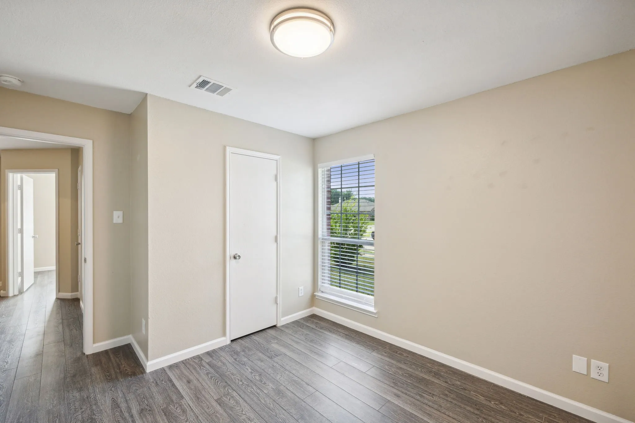 Single Family Residence For Rent in Collin County , 1001 Margaret Drive, Mc Kinney, Texas 75071, 3 Bedroom, 2 Bathroom, 2 Garage spaces, 1,622 Sqft, built in 2003, mls#21346092, Real Estate Agent in Mc Kinney, Homes For Rent in Collin county, Homes For Rent in Mc Kinney, Realtor in Mc Kinney Texas, Real Estate Brokerage Independent Realty Texas, Luminita Cordes Realtor