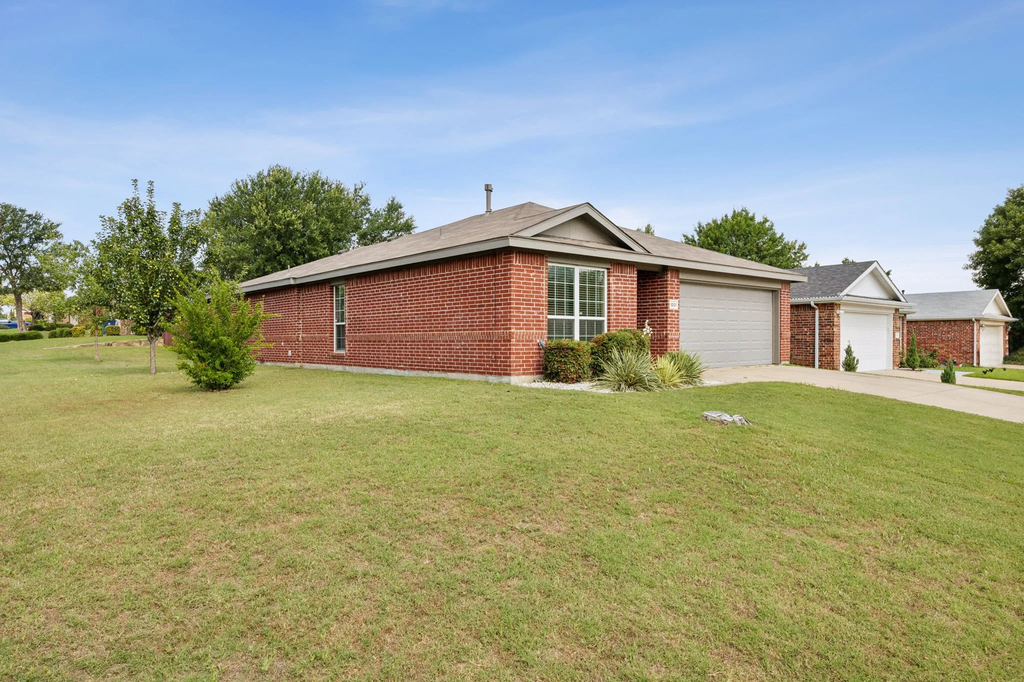 Single Family Residence For Rent in Collin County , 1001 Margaret Drive, Mc Kinney, Texas 75071, 3 Bedroom, 2 Bathroom, 2 Garage spaces, 1,622 Sqft, built in 2003, mls#21346092, Real Estate Agent in Mc Kinney, Homes For Rent in Collin county, Homes For Rent in Mc Kinney, Realtor in Mc Kinney Texas, Real Estate Brokerage Independent Realty Texas, Luminita Cordes Realtor