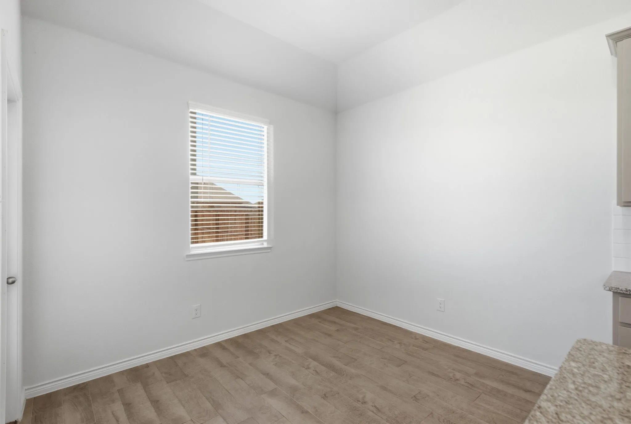 Single Family Residence For Sale in Denton County , 3250 Hunters Glen Drive, Aubrey, Texas 76227, 3 Bedroom, 2 Bathroom, 2 Garage spaces, 1,523 Sqft, built in 2022, mls#21350980, Real Estate Agent in Aubrey, Homes For Sale in Denton county, Homes For Sale in Aubrey, Realtor in Aubrey Texas, Real Estate Brokerage Independent Realty Texas, Luminita Cordes Realtor