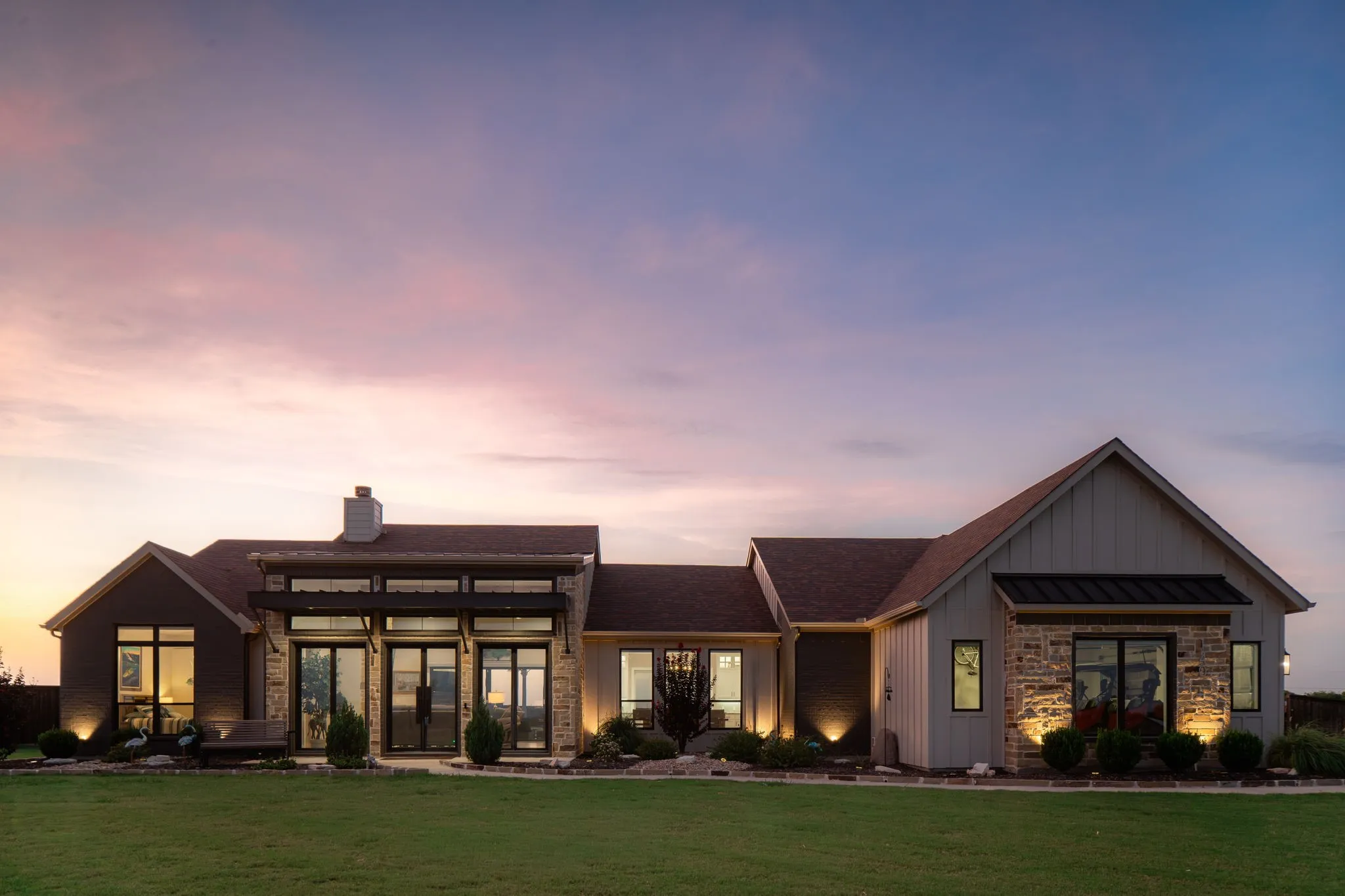 Single Family Residence For Sale in Ellis County , 140 Ozro Road, Venus, Texas 76084, 3 Bedroom, 3 Bathroom, 3 Garage spaces, 2,766 Sqft, built in 2023, Price $1,175,000, mls#21349510, Real Estate Agent in Venus, Homes For Sale in Ellis county, Homes For Sale in Venus, Realtor in Venus Texas, Real Estate Brokerage Independent Realty Texas, Luminita Cordes Realtor