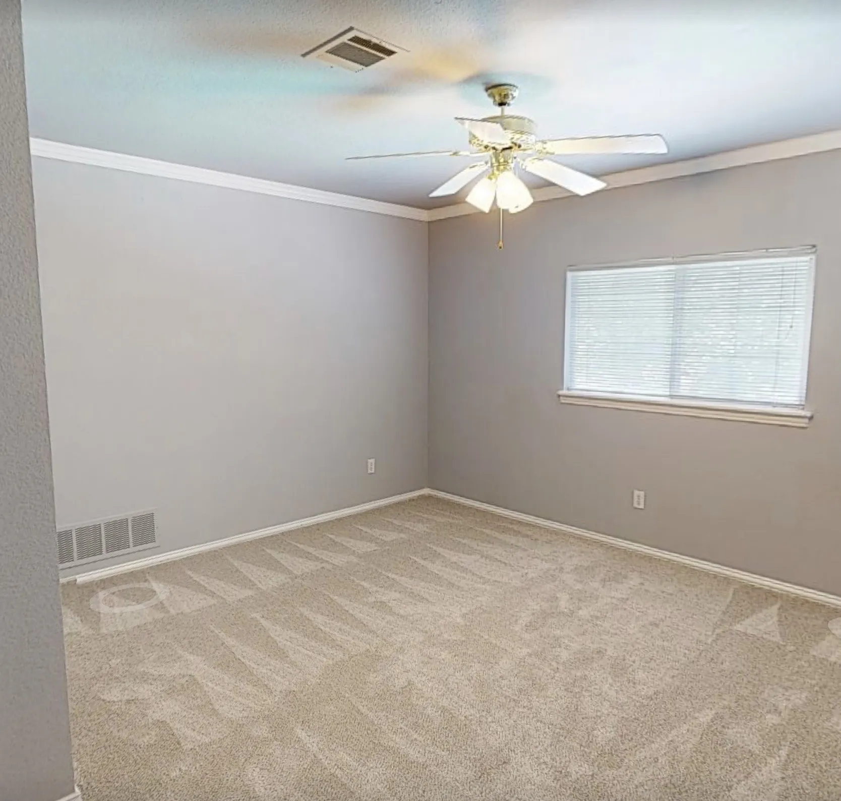 Single Family Residence For Sale in Tarrant County , 7525 Brentwood Court, North Richland Hills, Texas 76182, 4 Bedroom, 3 Bathroom, 2 Garage spaces, 2,541 Sqft, built in 1991, mls#21350190, Real Estate Agent in North Richland Hills, Homes For Sale in Tarrant county, Homes For Sale in North Richland Hills, Realtor in North Richland Hills Texas, Real Estate Brokerage Independent Realty Texas, Luminita Cordes Realtor