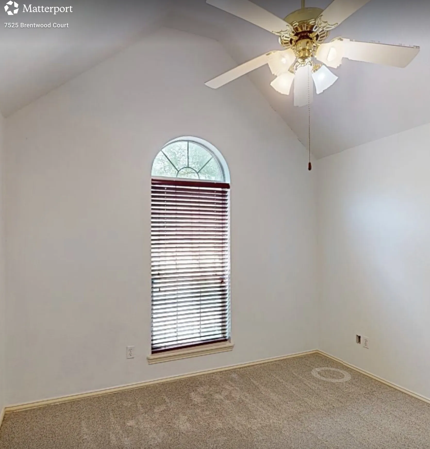 Single Family Residence For Sale in Tarrant County , 7525 Brentwood Court, North Richland Hills, Texas 76182, 4 Bedroom, 3 Bathroom, 2 Garage spaces, 2,541 Sqft, built in 1991, mls#21350190, Real Estate Agent in North Richland Hills, Homes For Sale in Tarrant county, Homes For Sale in North Richland Hills, Realtor in North Richland Hills Texas, Real Estate Brokerage Independent Realty Texas, Luminita Cordes Realtor
