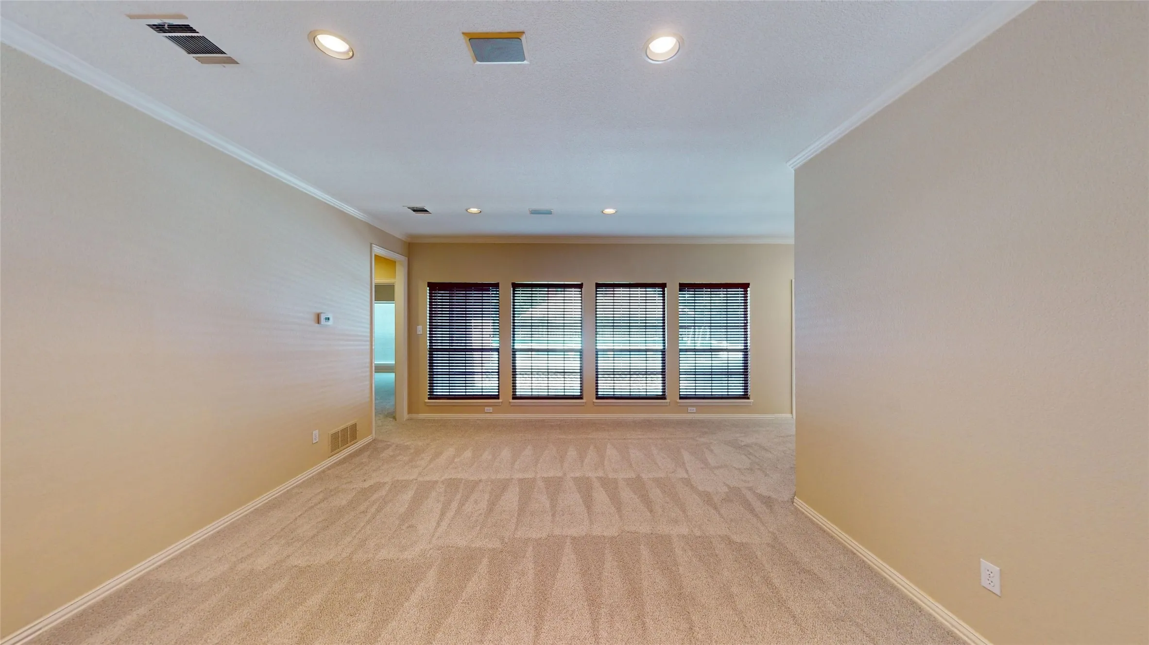 Single Family Residence For Sale in Tarrant County , 7525 Brentwood Court, North Richland Hills, Texas 76182, 4 Bedroom, 3 Bathroom, 2 Garage spaces, 2,541 Sqft, built in 1991, mls#21350190, Real Estate Agent in North Richland Hills, Homes For Sale in Tarrant county, Homes For Sale in North Richland Hills, Realtor in North Richland Hills Texas, Real Estate Brokerage Independent Realty Texas, Luminita Cordes Realtor