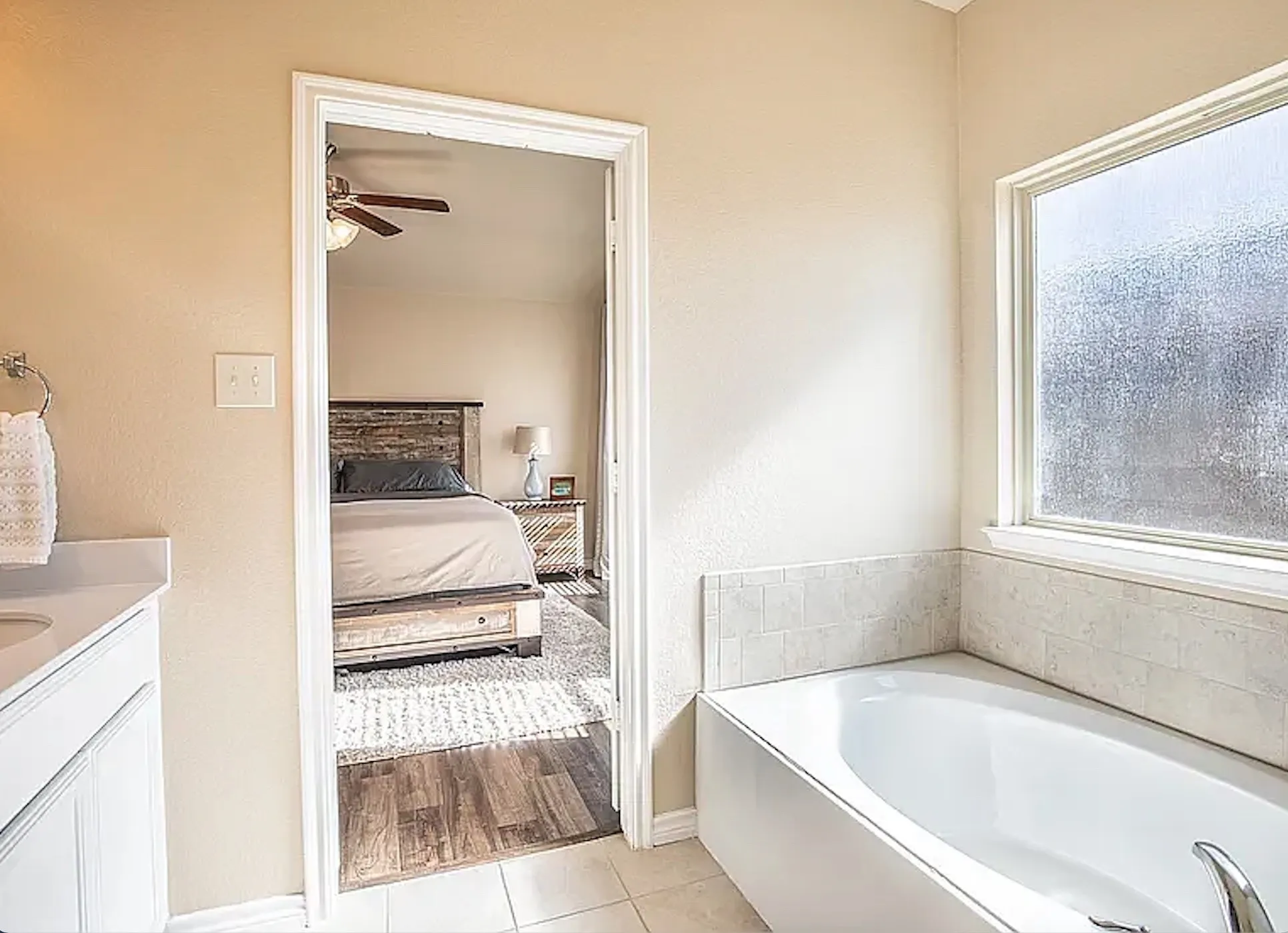 Single Family Residence For Sale in Denton County , 8800 Deadwood Lane, Aubrey, Texas 76227, 3 Bedroom, 2 Bathroom, 2 Garage spaces, 1,407 Sqft, built in 2016, mls#21349160, Real Estate Agent in Aubrey, Homes For Sale in Denton county, Homes For Sale in Aubrey, Realtor in Aubrey Texas, Real Estate Brokerage Independent Realty Texas, Luminita Cordes Realtor